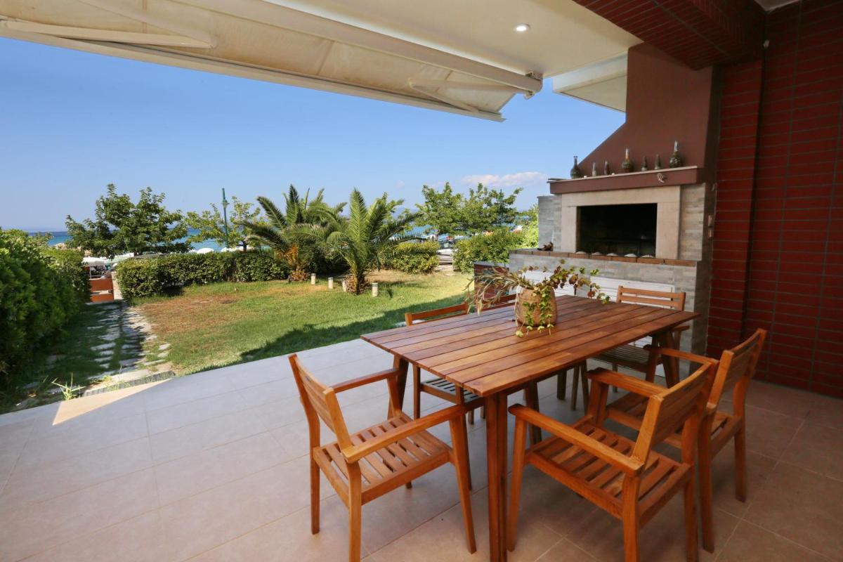 Villa photo 3