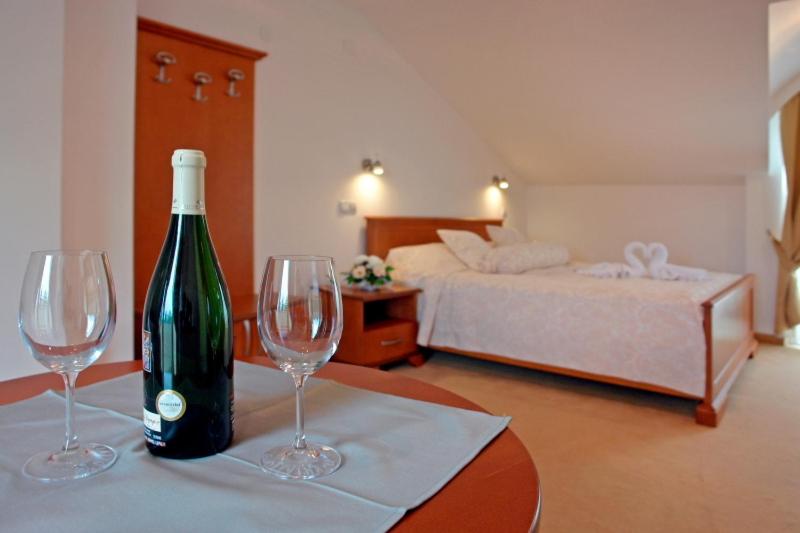 Deluxe Double Room with Balcony and Lake View
