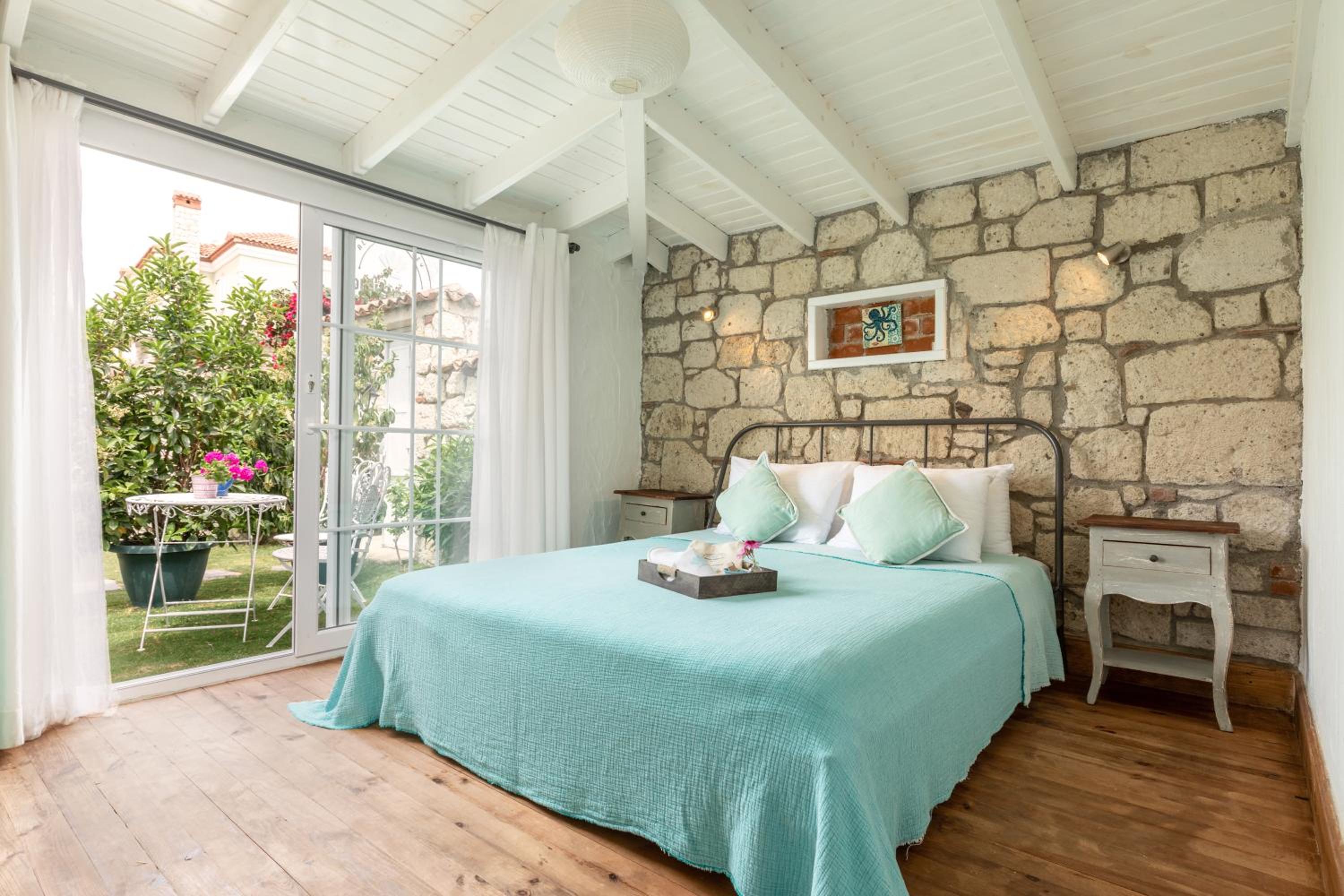 Chambre Double avec Patio