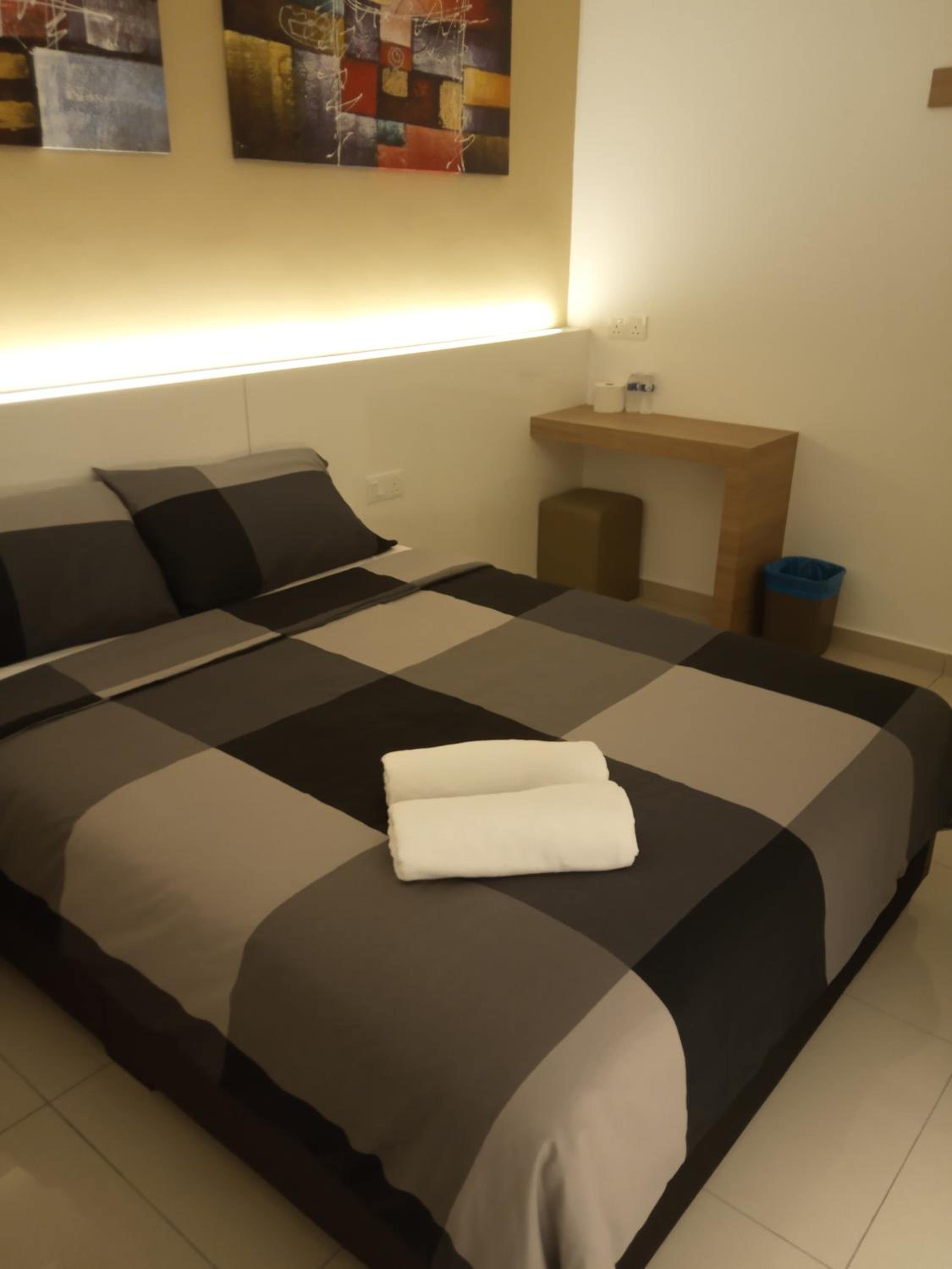 Standard Queen Room photo 3