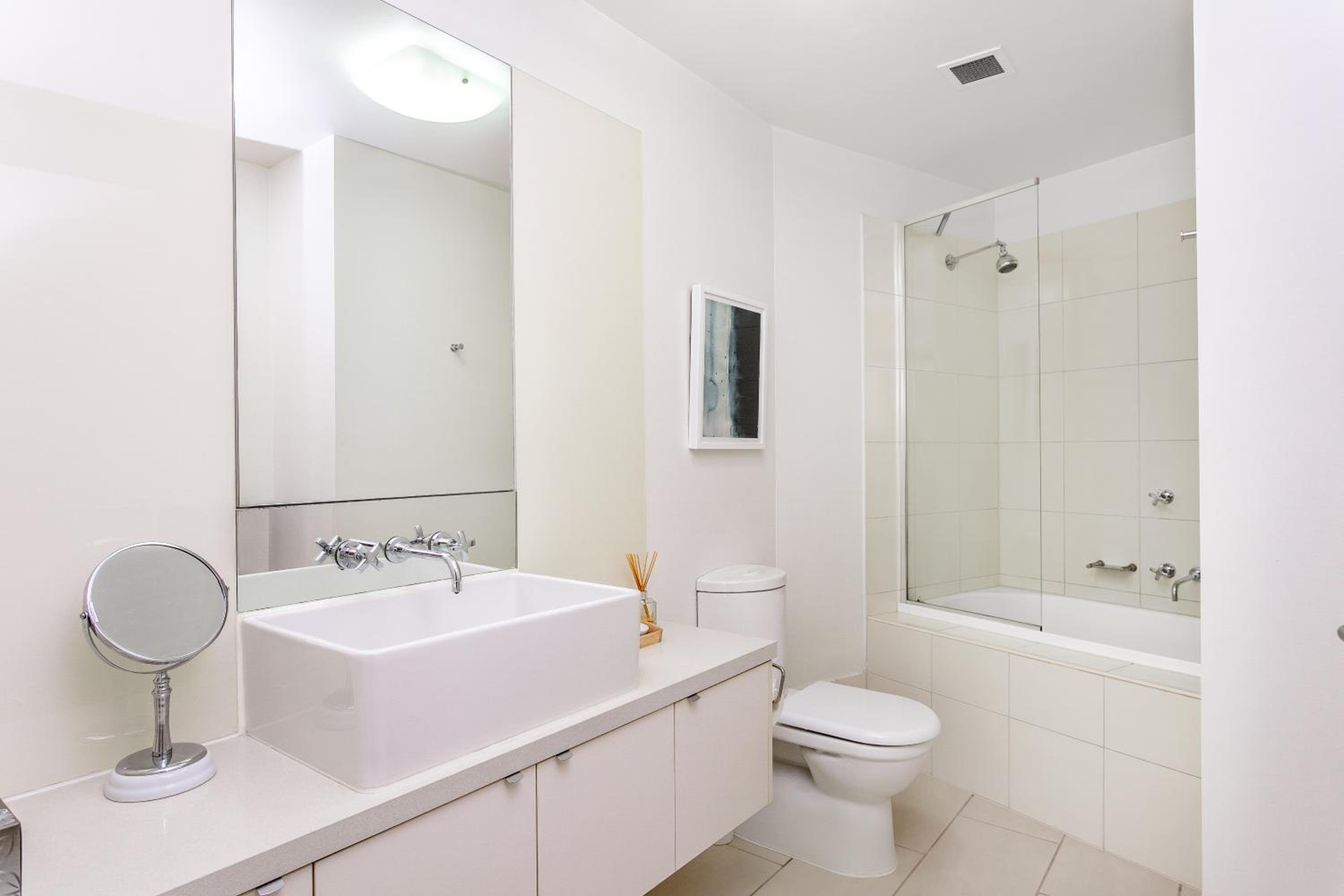 Two-Bedroom Executive Apartment with River View