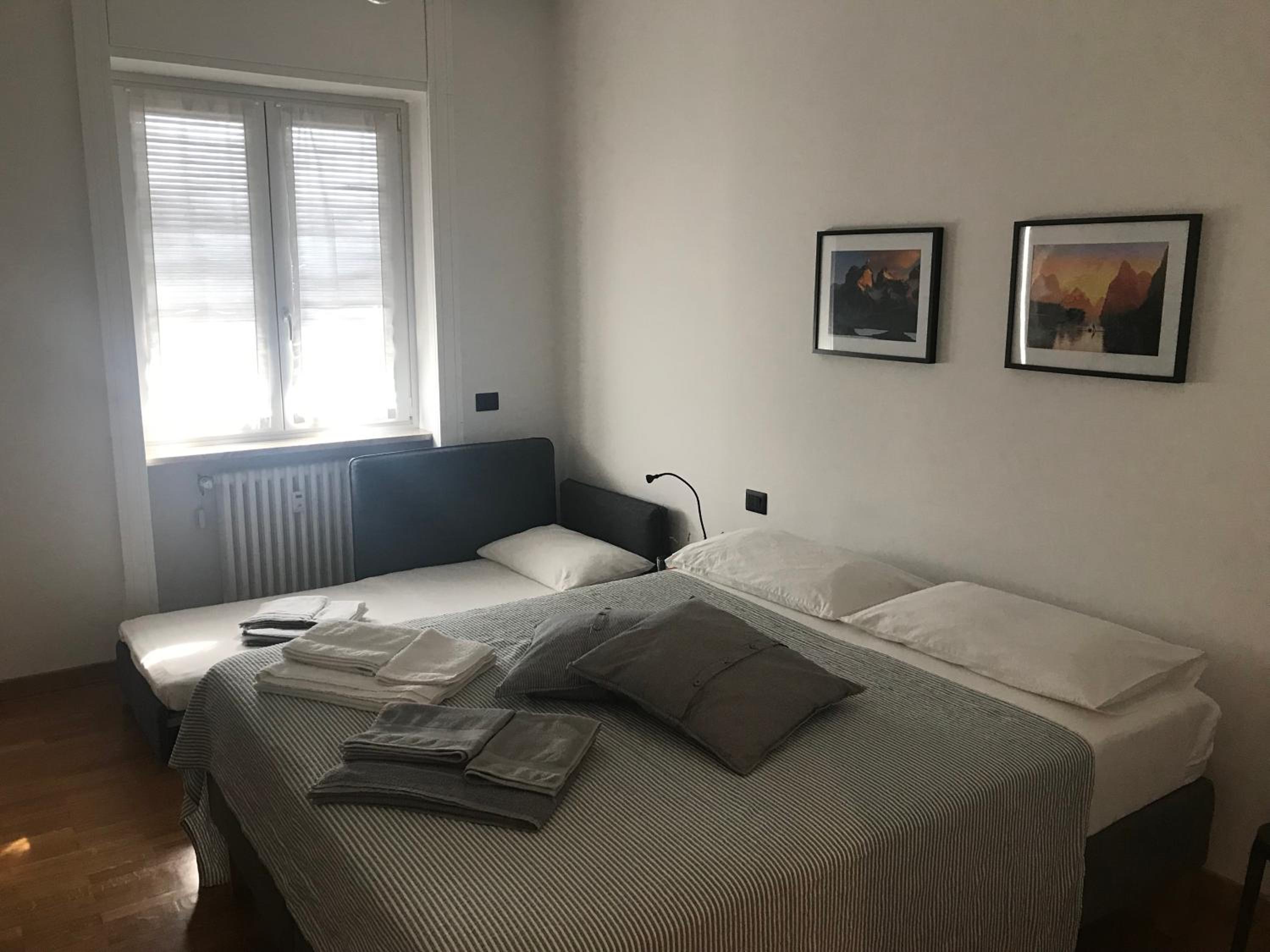 Triple Room with Private Bathroom
