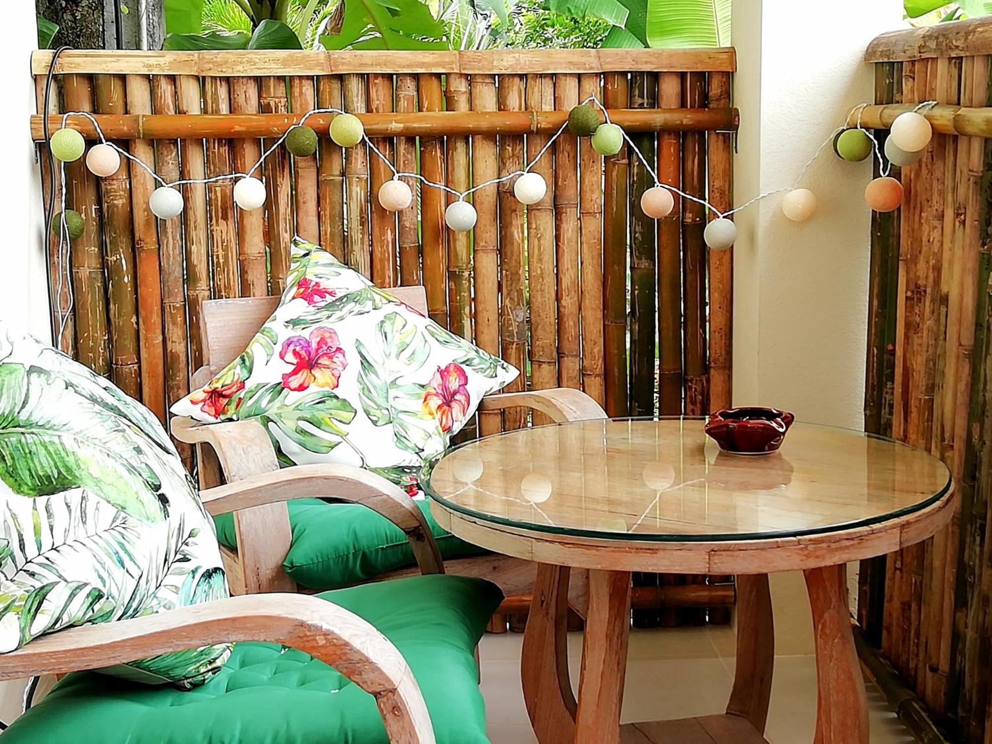 Bungalow with Garden View photo 3