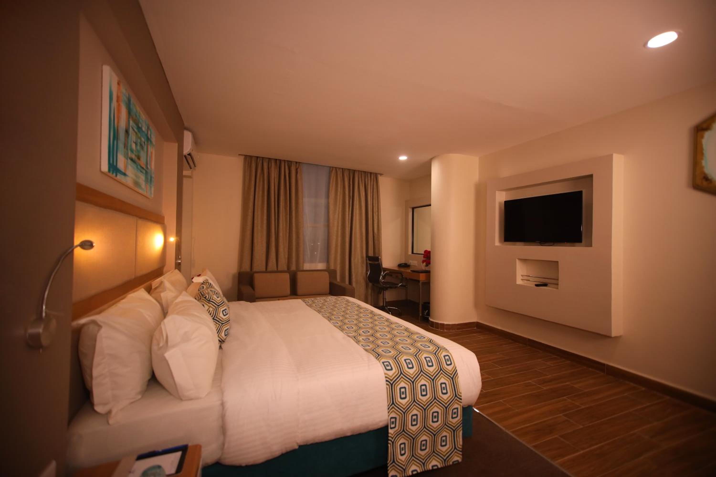 Superior Twin Room - Photo 8