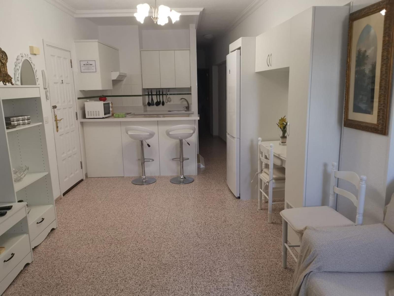 One-Bedroom Apartment - Photo 10
