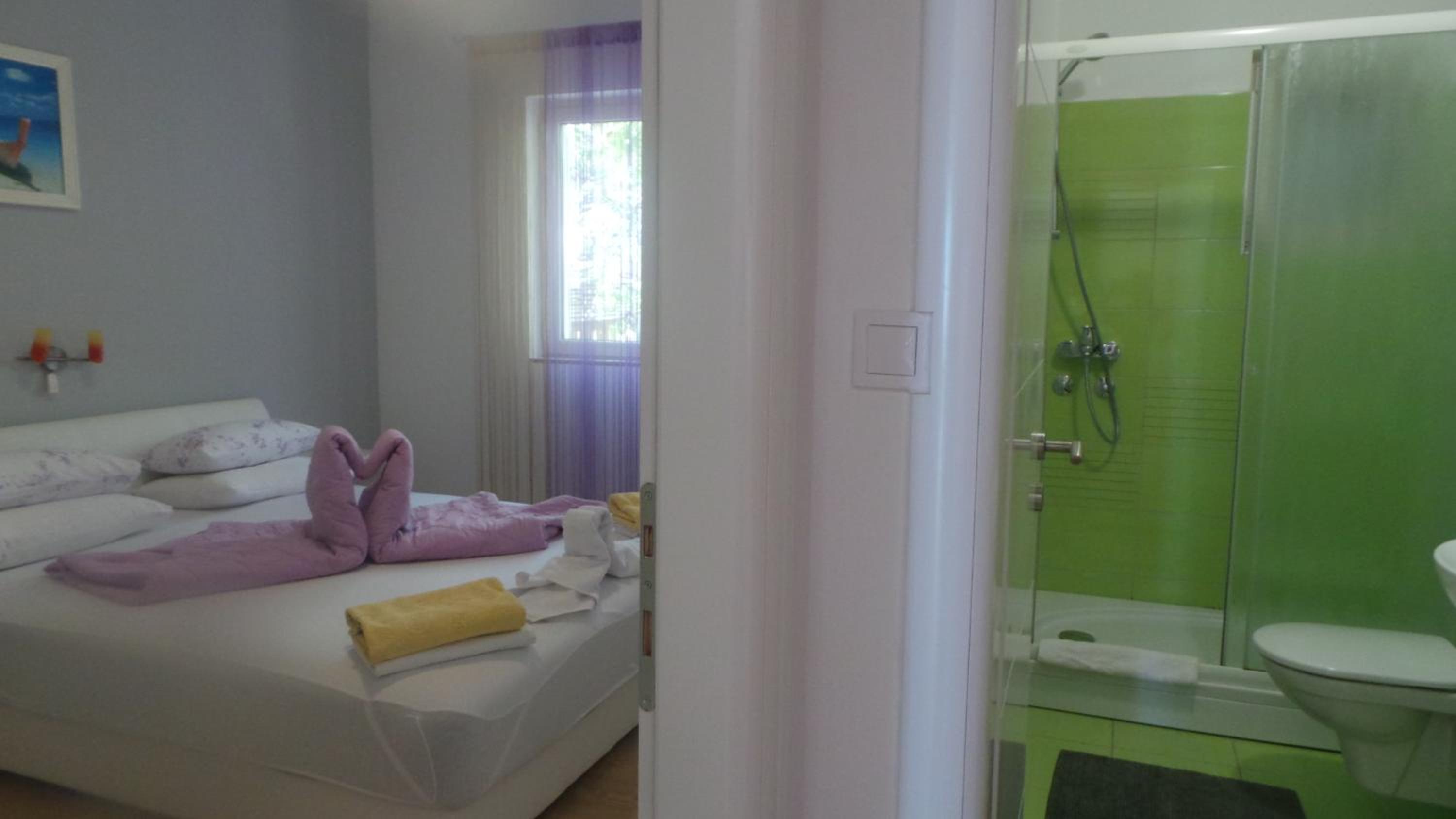 One-Bedroom Apartment with Terrace and Partial Sea View (2+1) Nr.4 - Photo 11