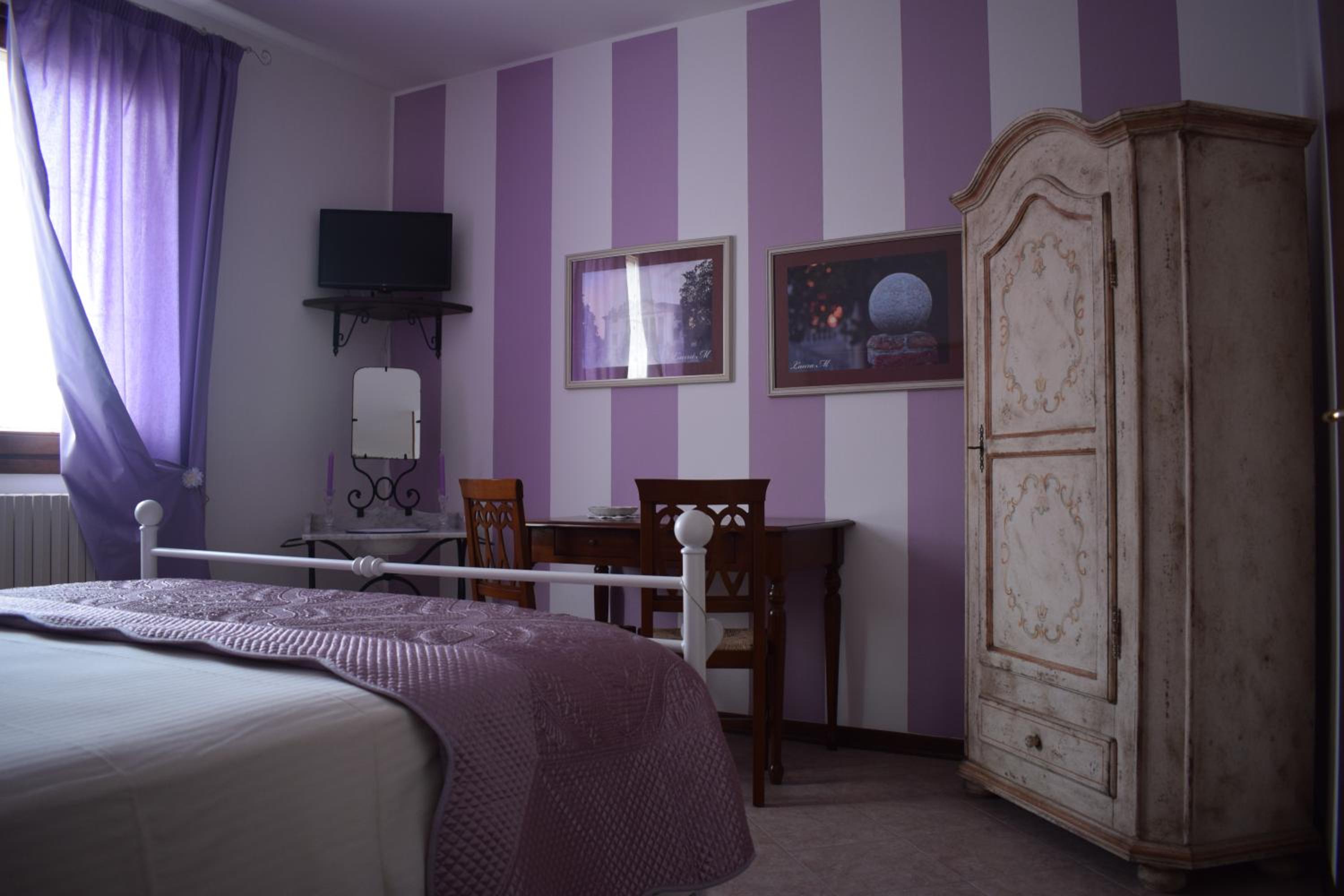 Double Room With Private Bathroom photo 3