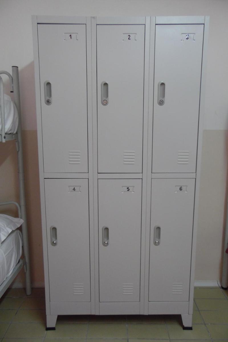 Single Bed in Mixed Dormitory Room photo 1