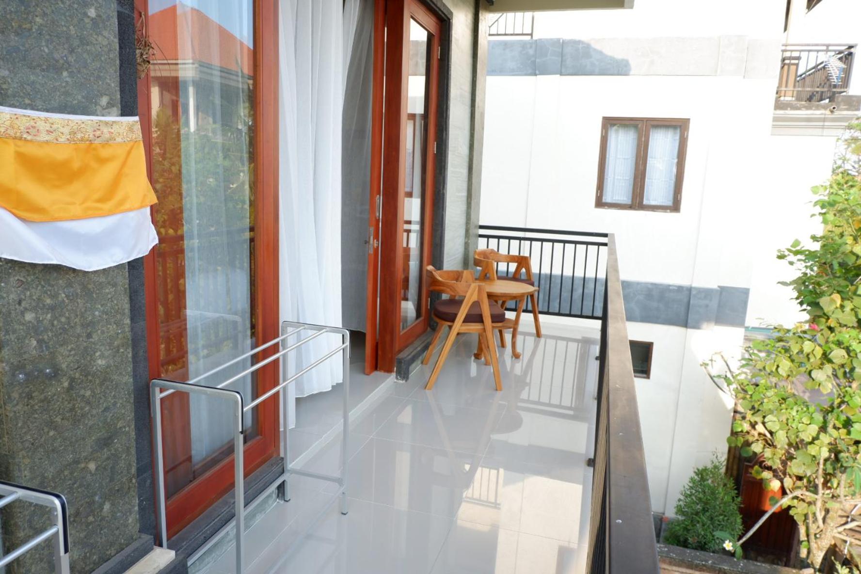 Deluxe Double or Twin Room - Photo 9