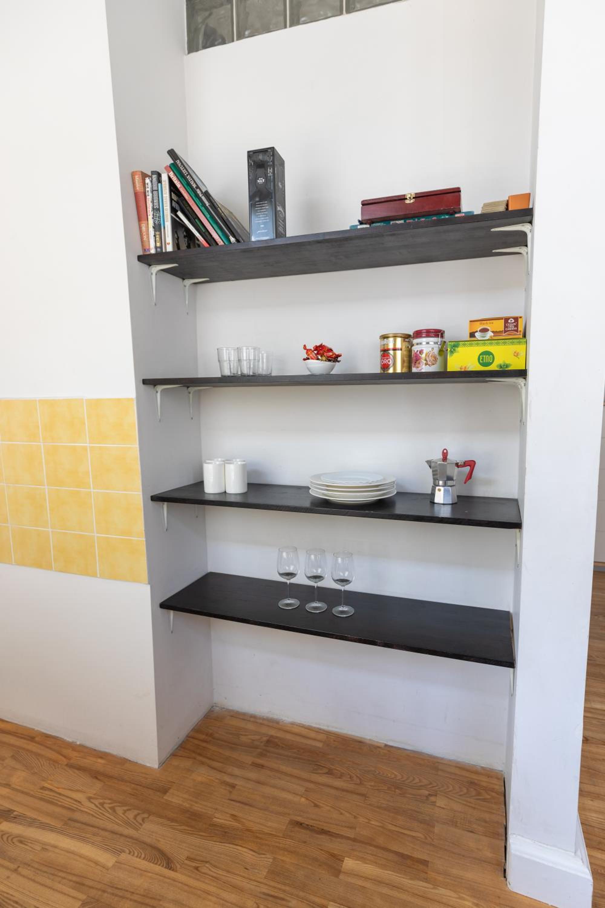 Apartment with Balcony - Photo 11