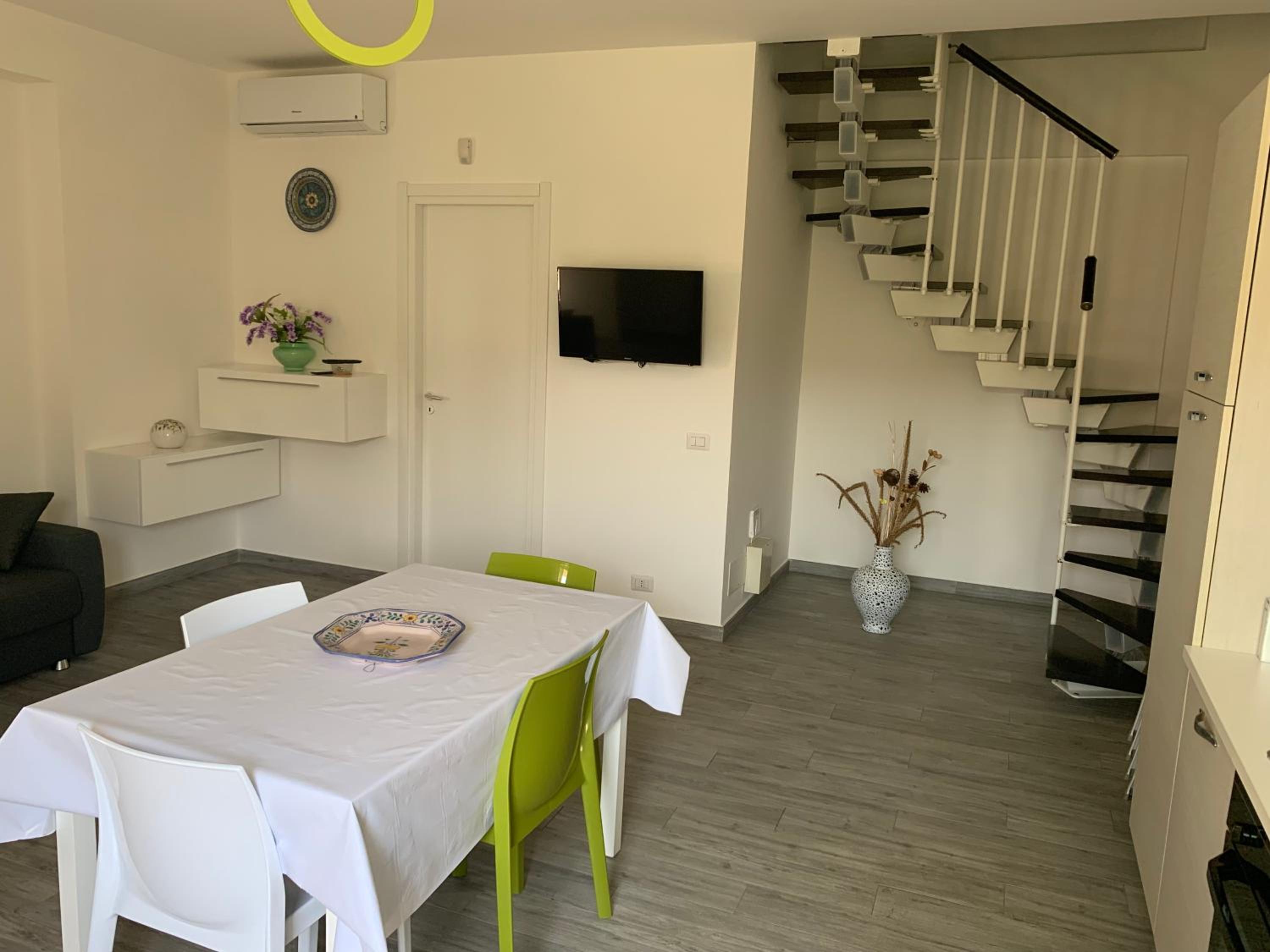 Three-Bedroom House photo 1