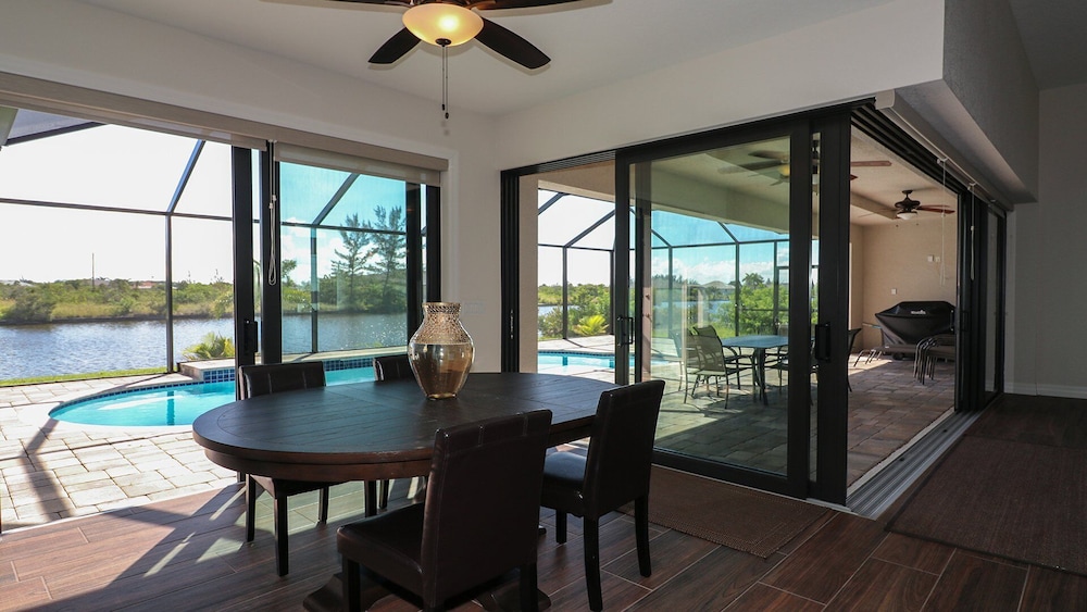 House, Multiple Beds, Pool Access (TYC8330) photo 3
