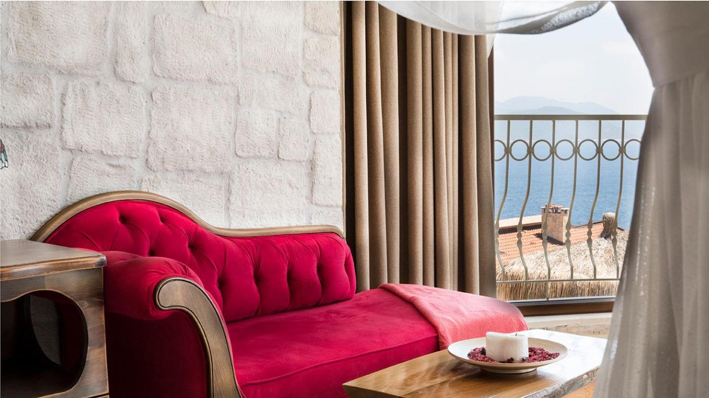 Double Room with Balcony and Sea View photo 2