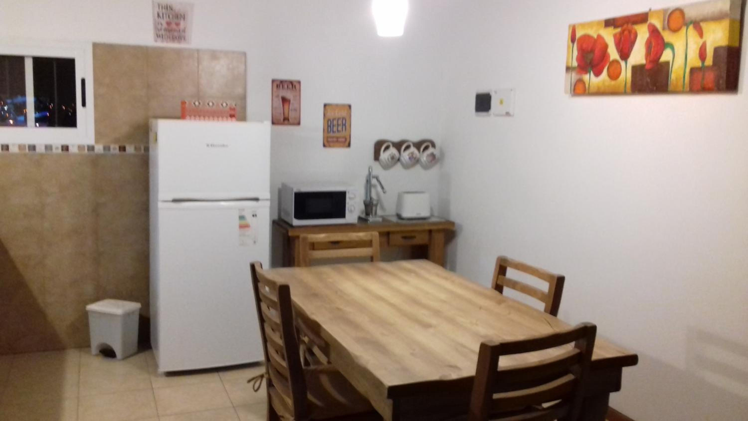 One-Bedroom House photo 2