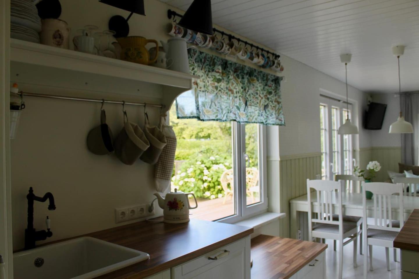 Two-Bedroom House photo 3