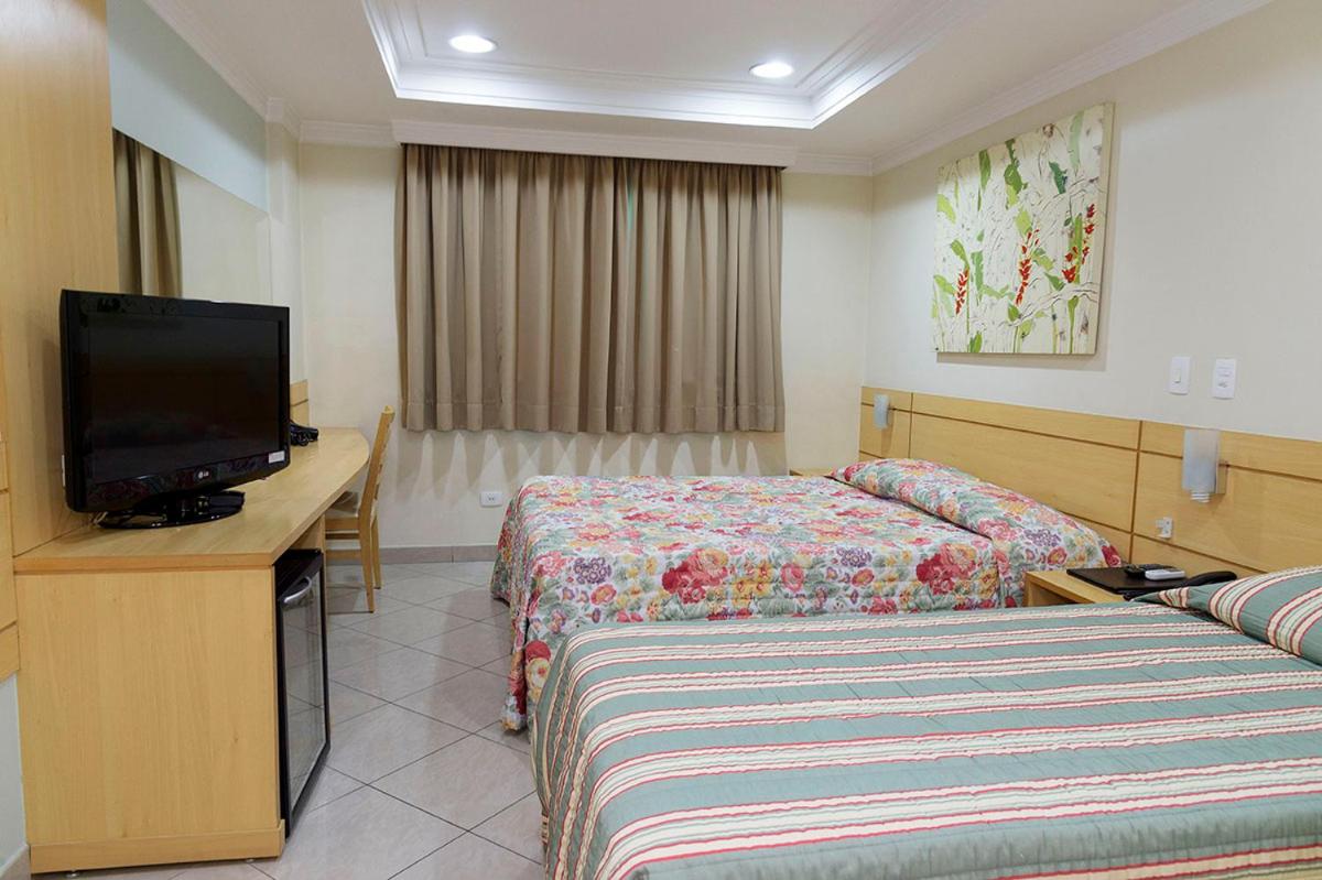 Standard Triple Room photo 2