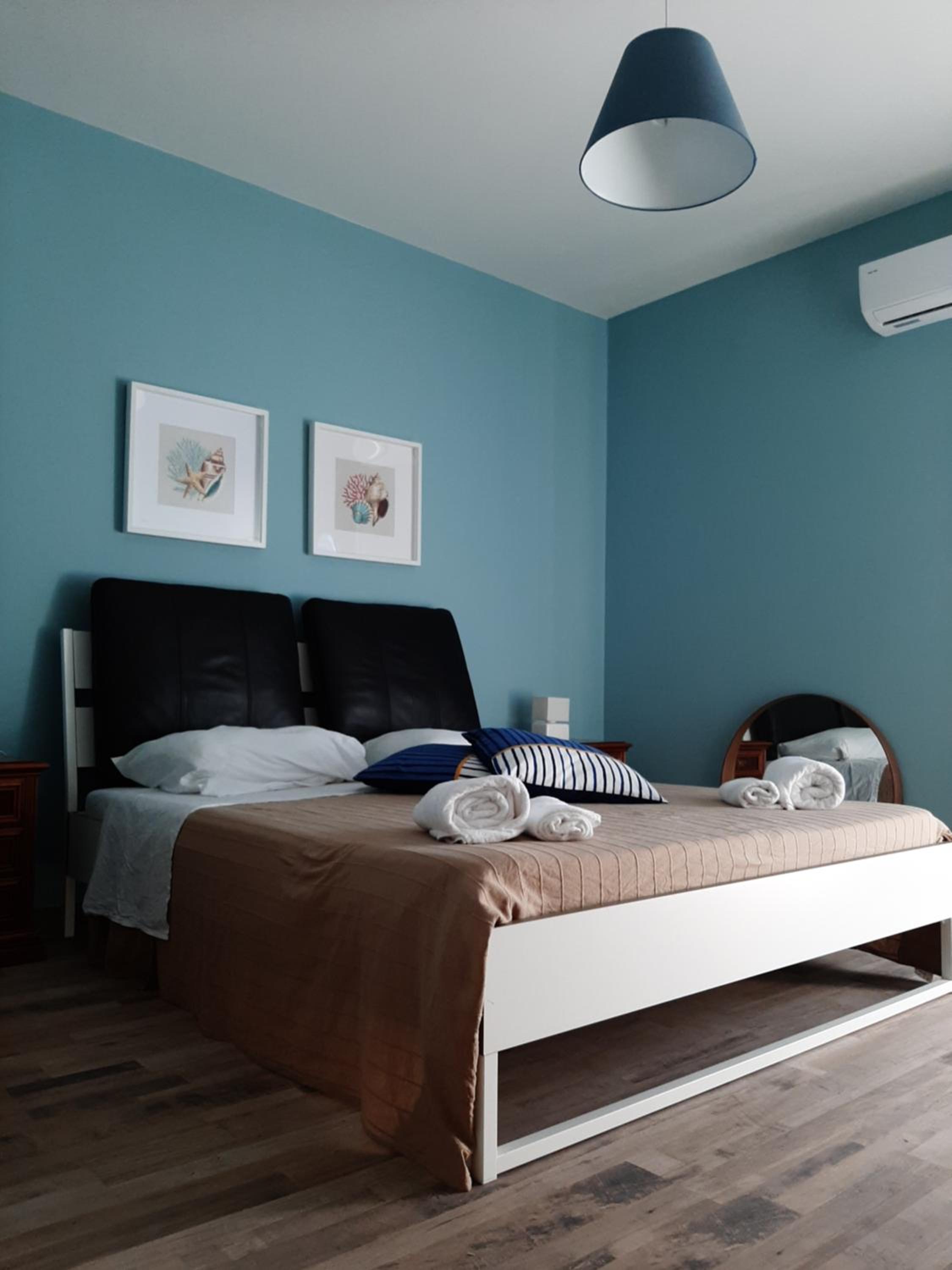 One-Bedroom Apartment with Pool View