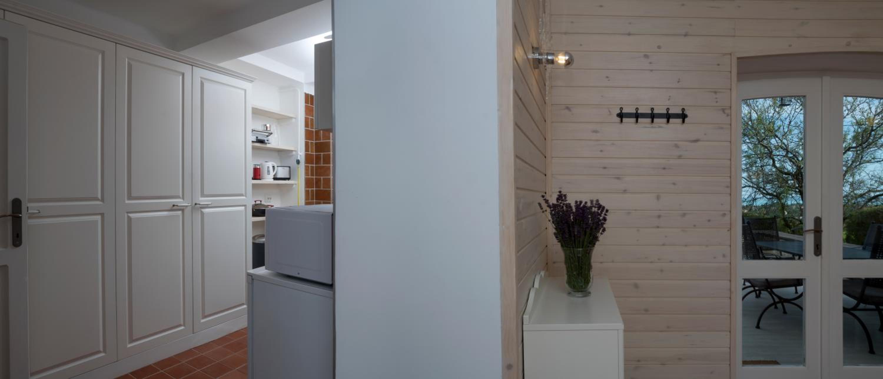 Three-Bedroom House photo 2