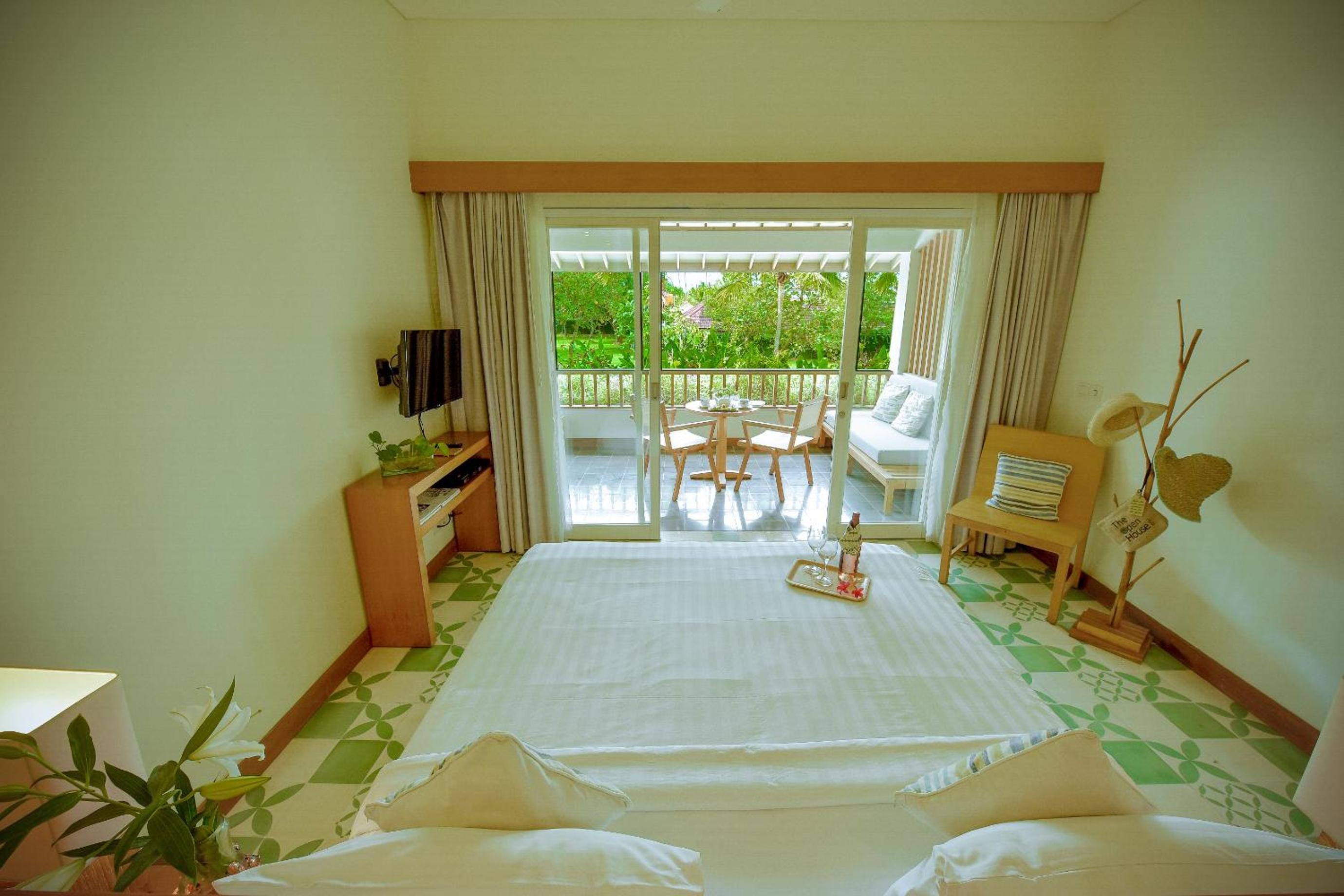 Nyepi Package at Deluxe Suite photo 3