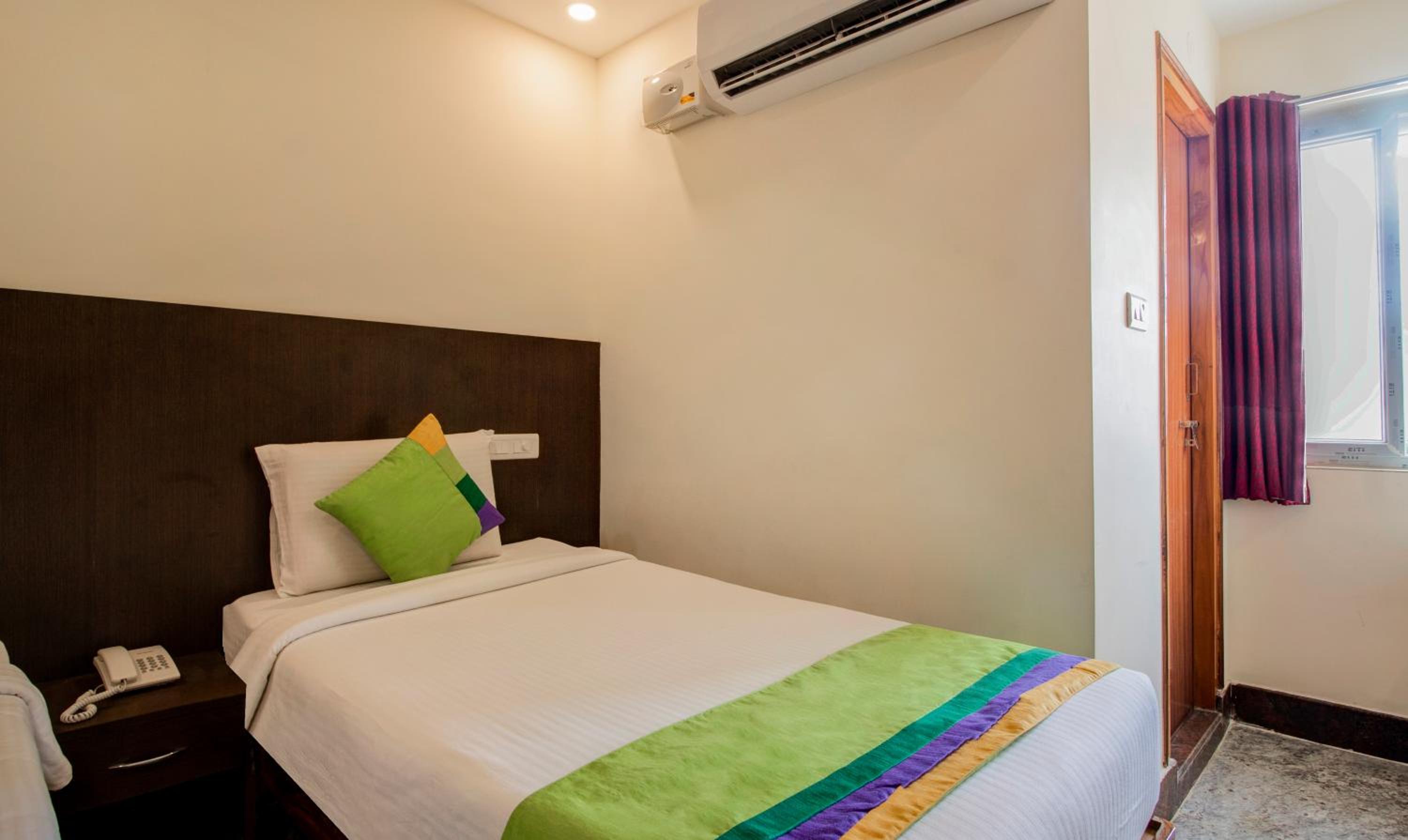 Standard Room - Photo 10
