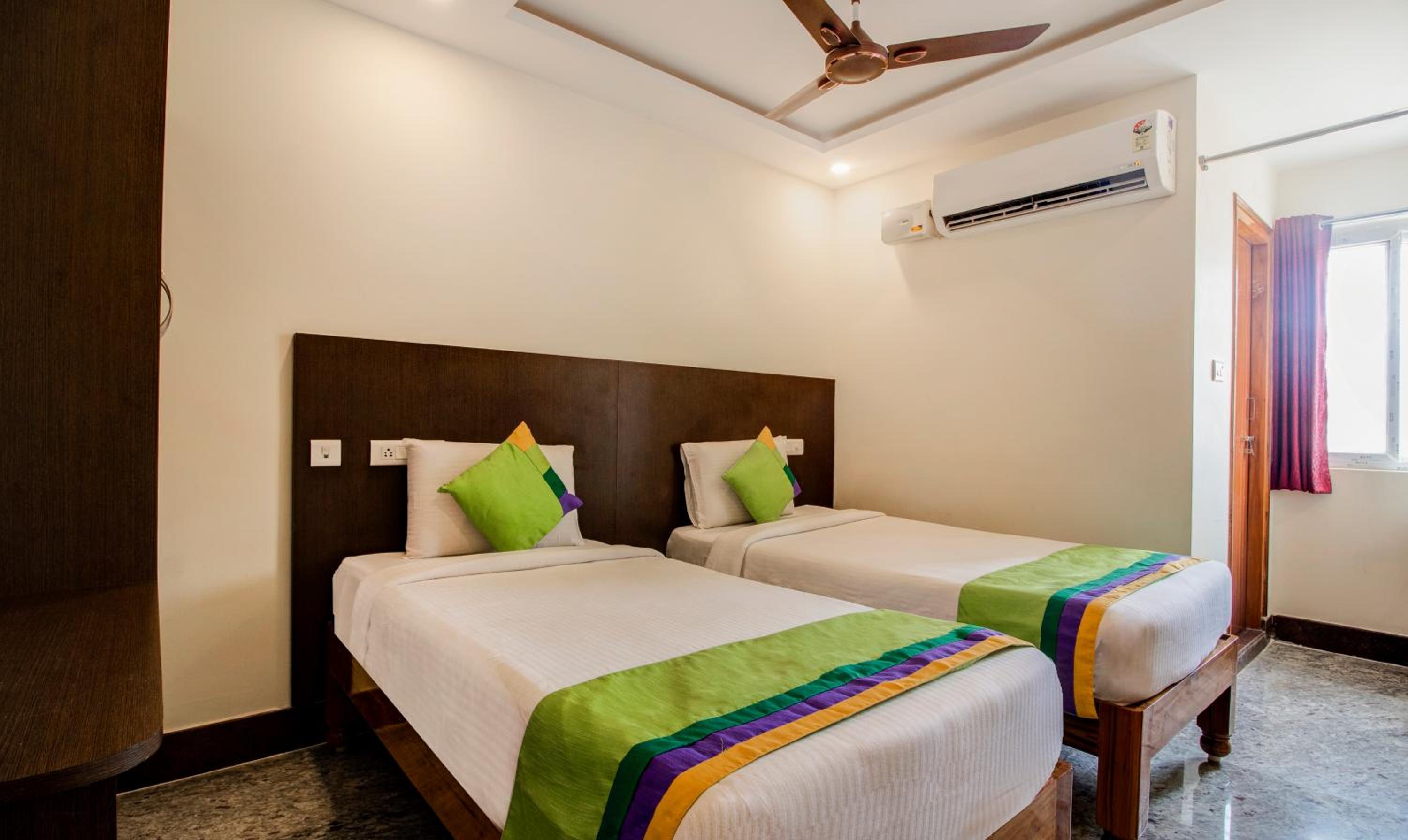 Standard Room - Photo 8