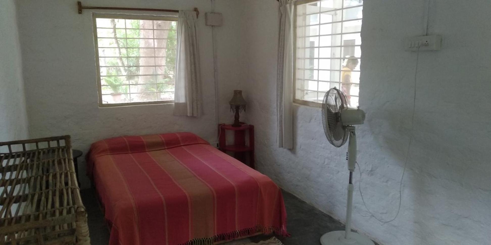 Small Single Room photo 1