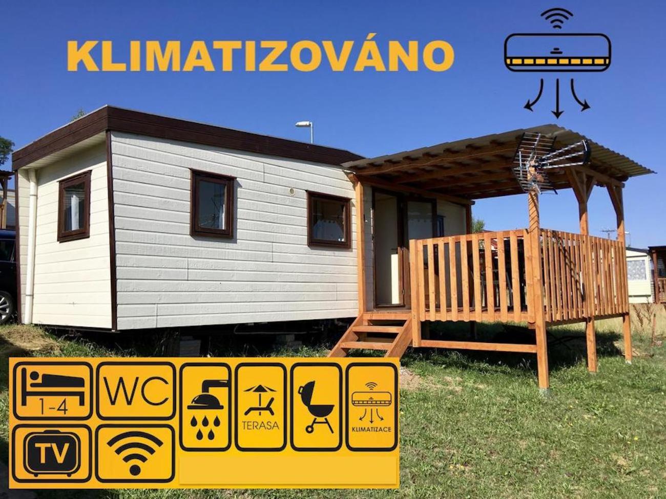Mobile Home - Photo 2