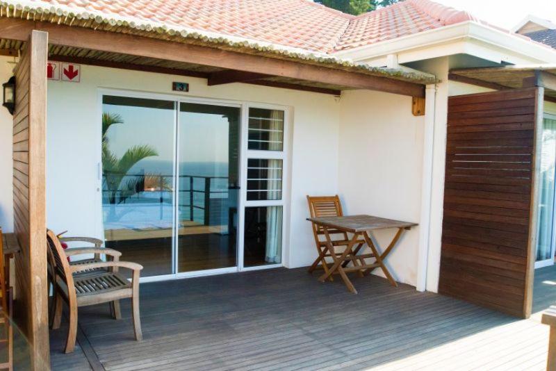 Deluxe Double or Twin Room with Sea View photo 2