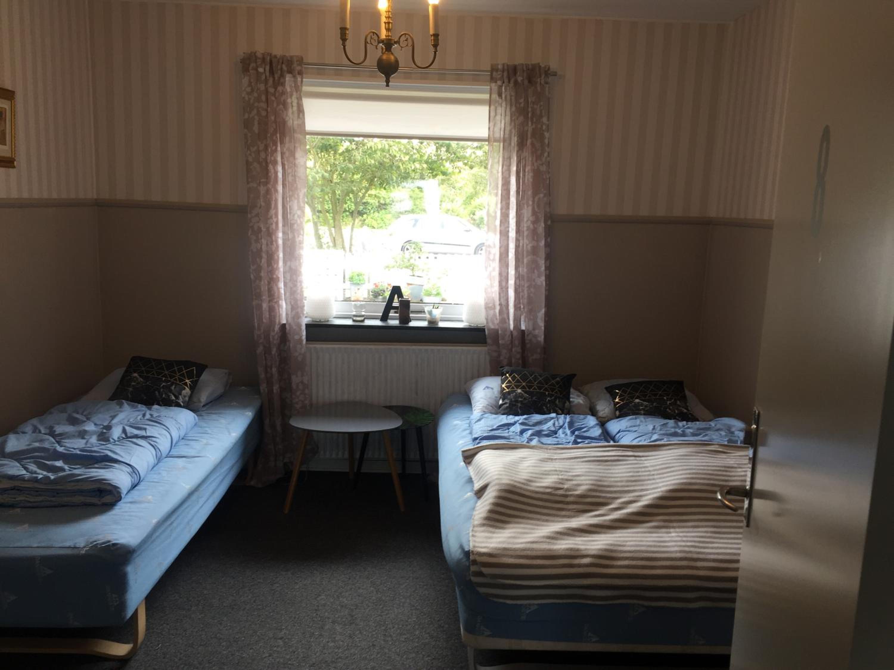 Triple Room with Private Bathroom - Photo 2