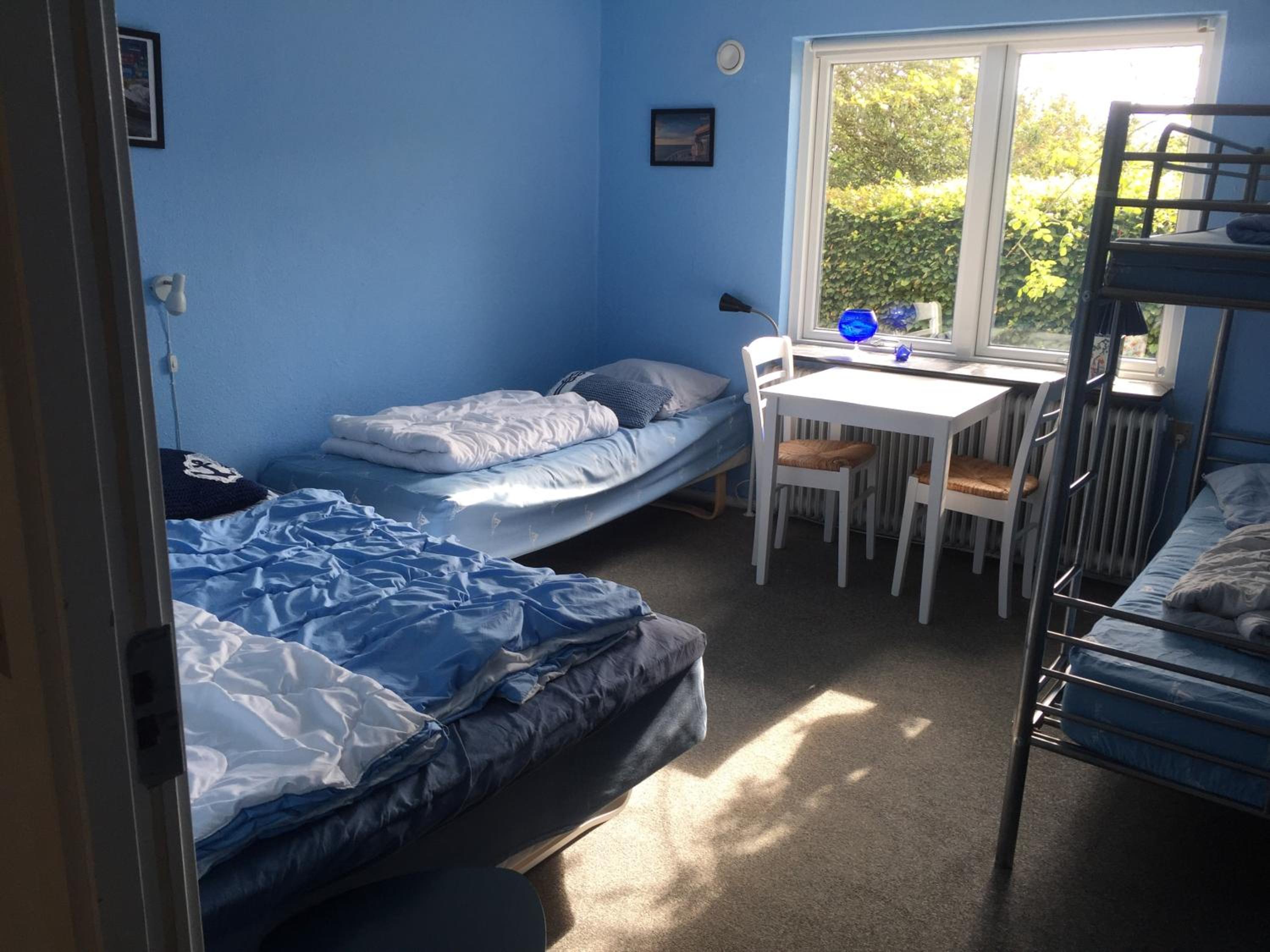 Quintuple Room with Shared Bathroom photo 1