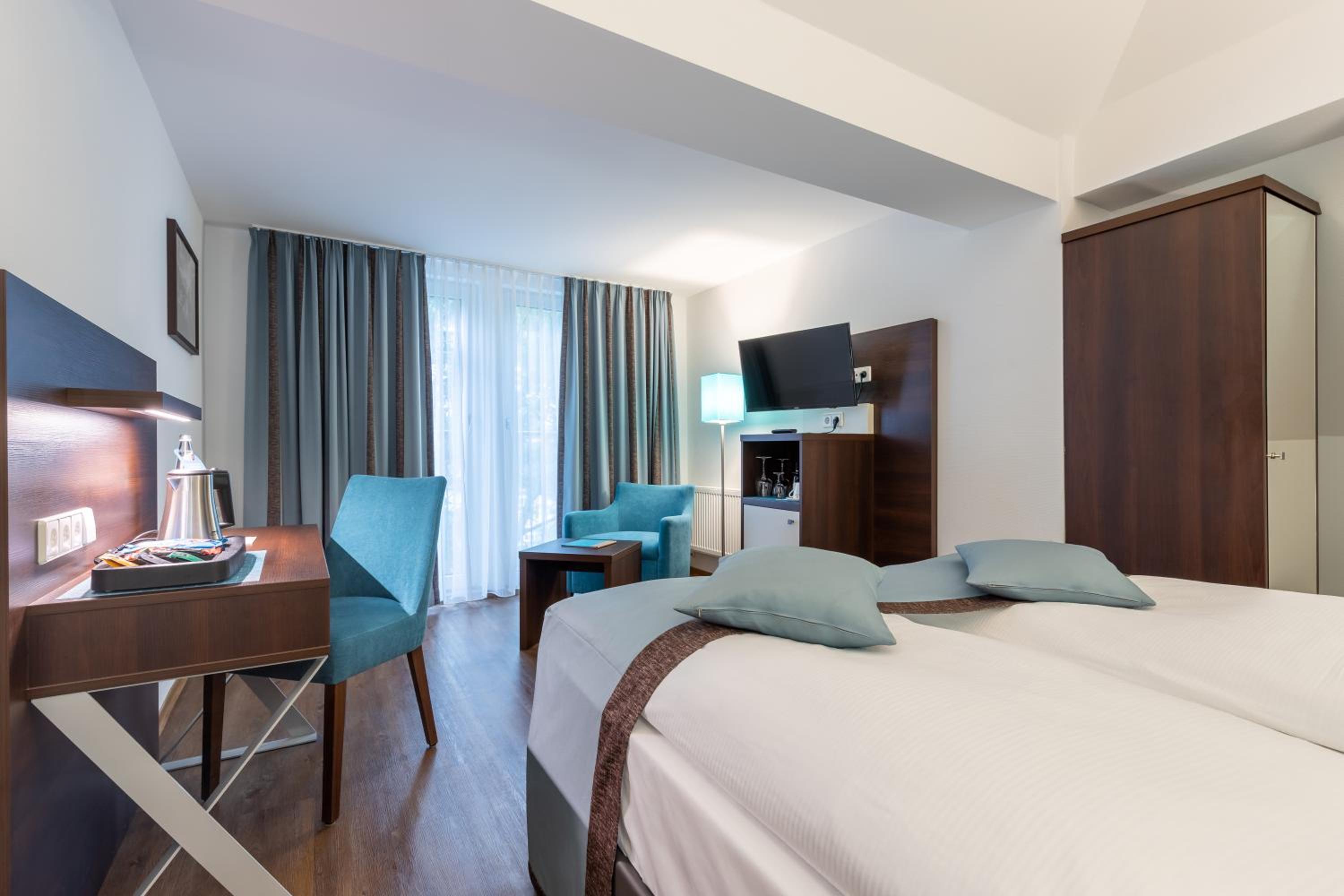 Double Room - Photo 9