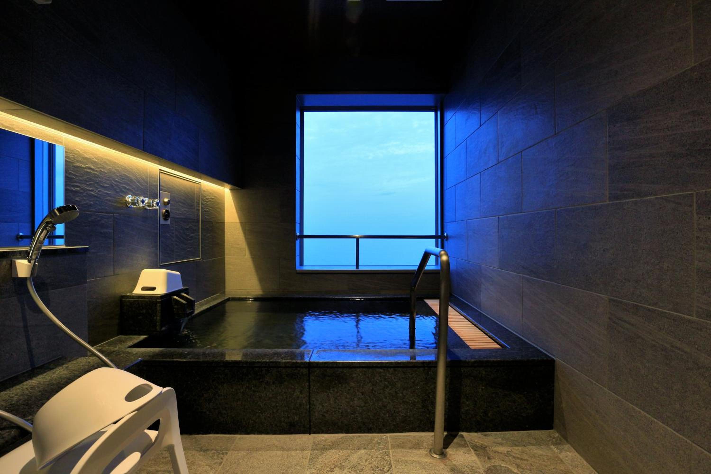 Junior Suite with Open-Air Bath - New Building