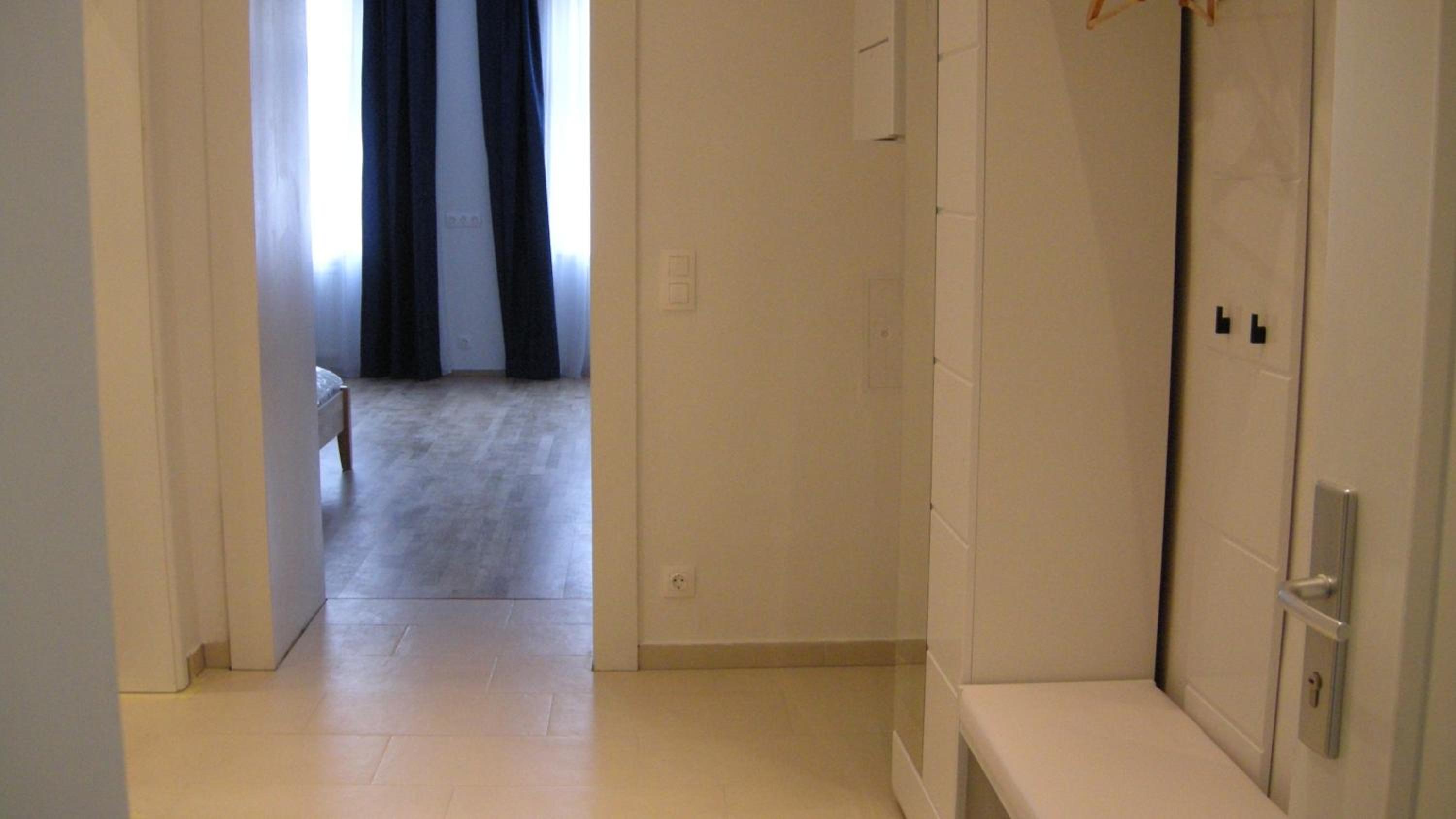 Apartment (4 Adults)