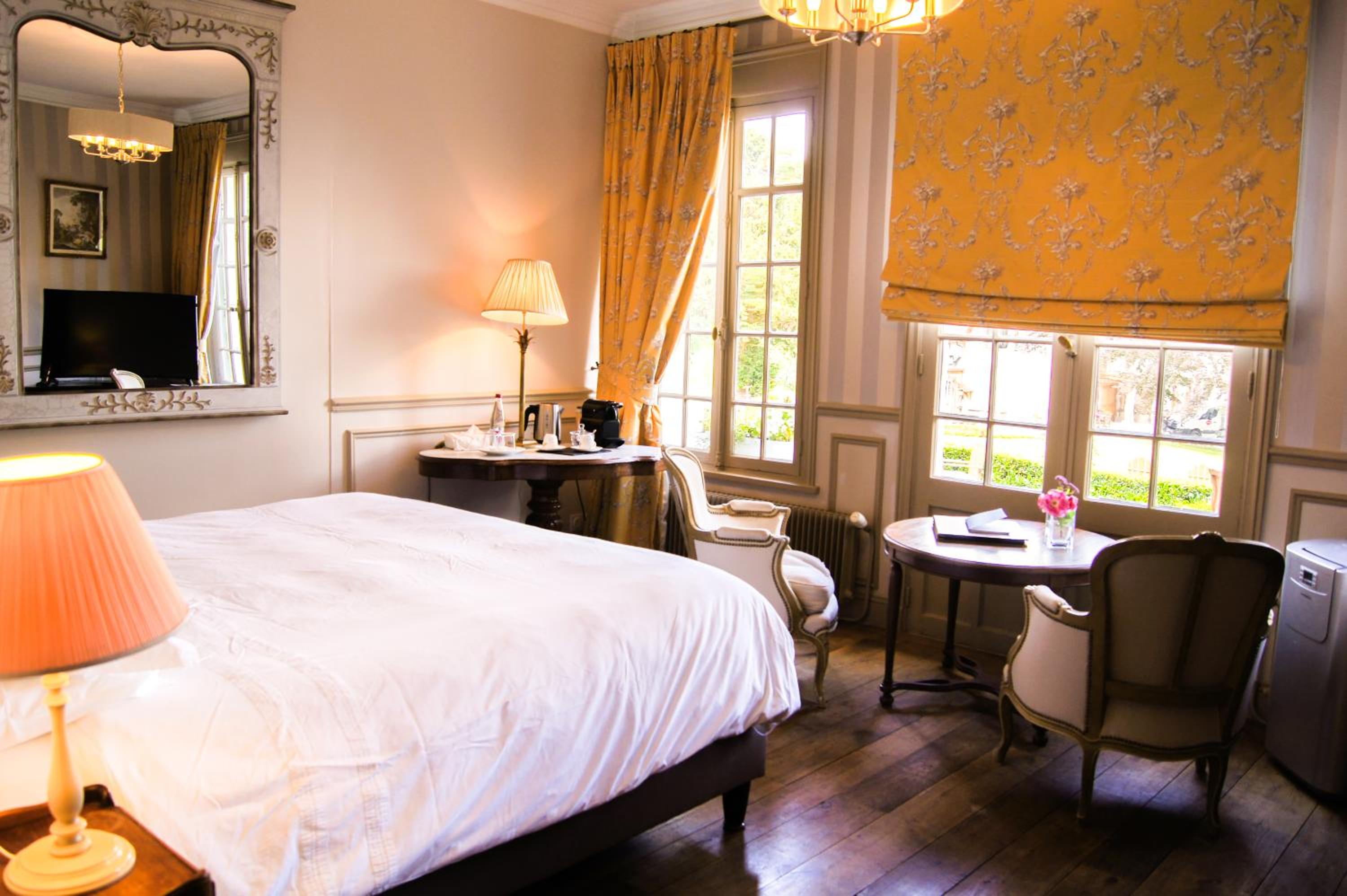 Deluxe Double Room with Sea View - Photo 1
