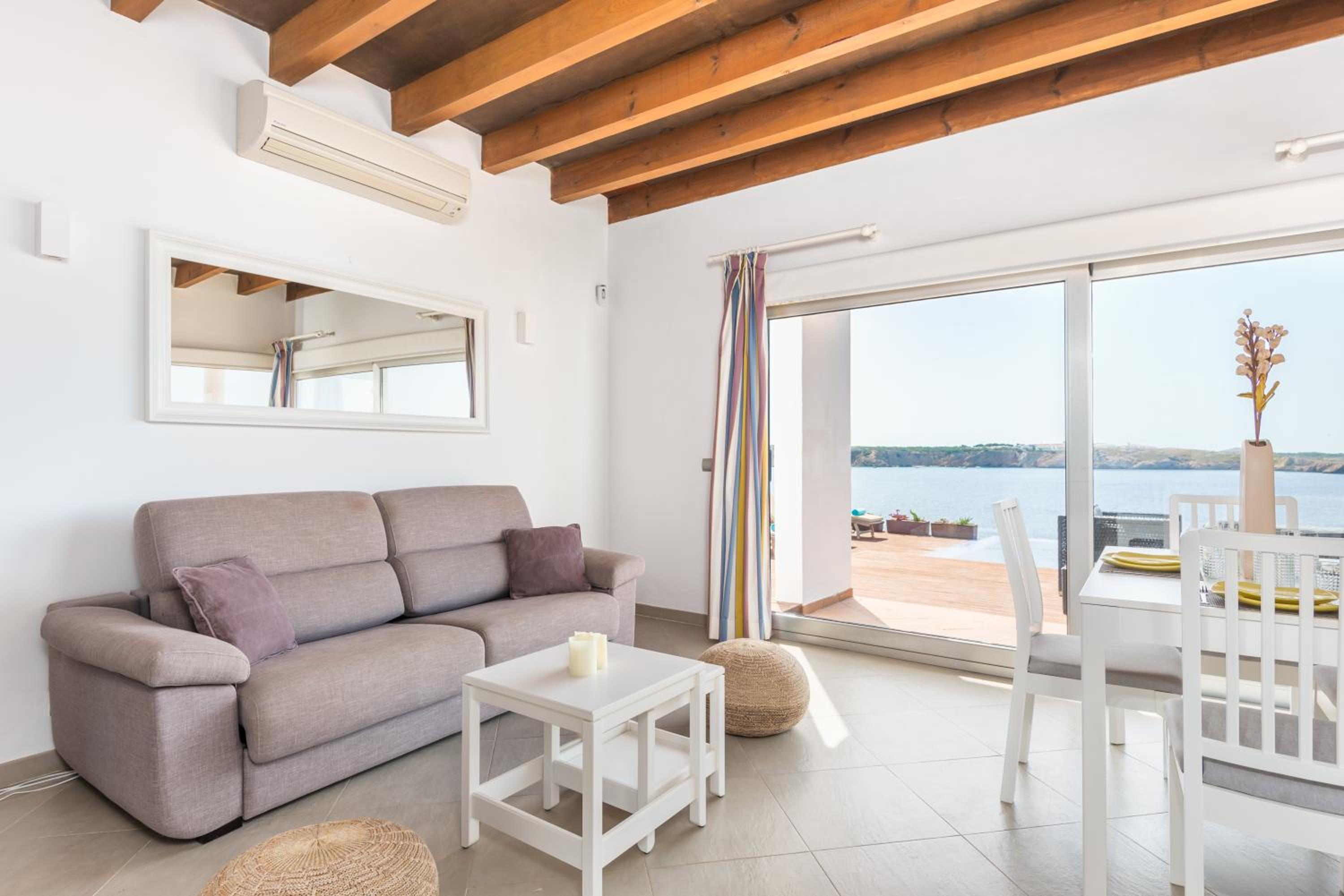 Villa con Vista al Mar