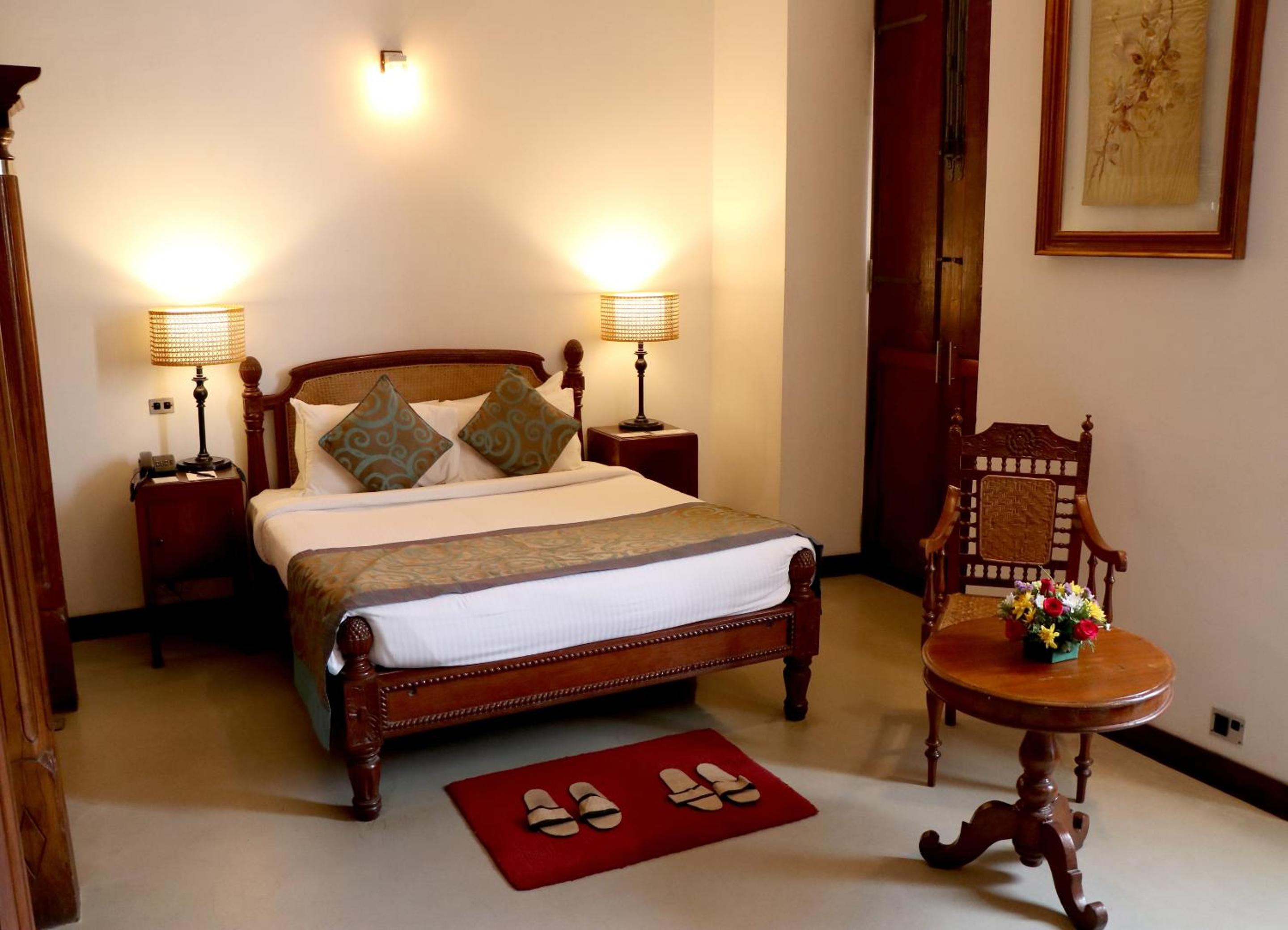 Suite with Balcony - Photo 8