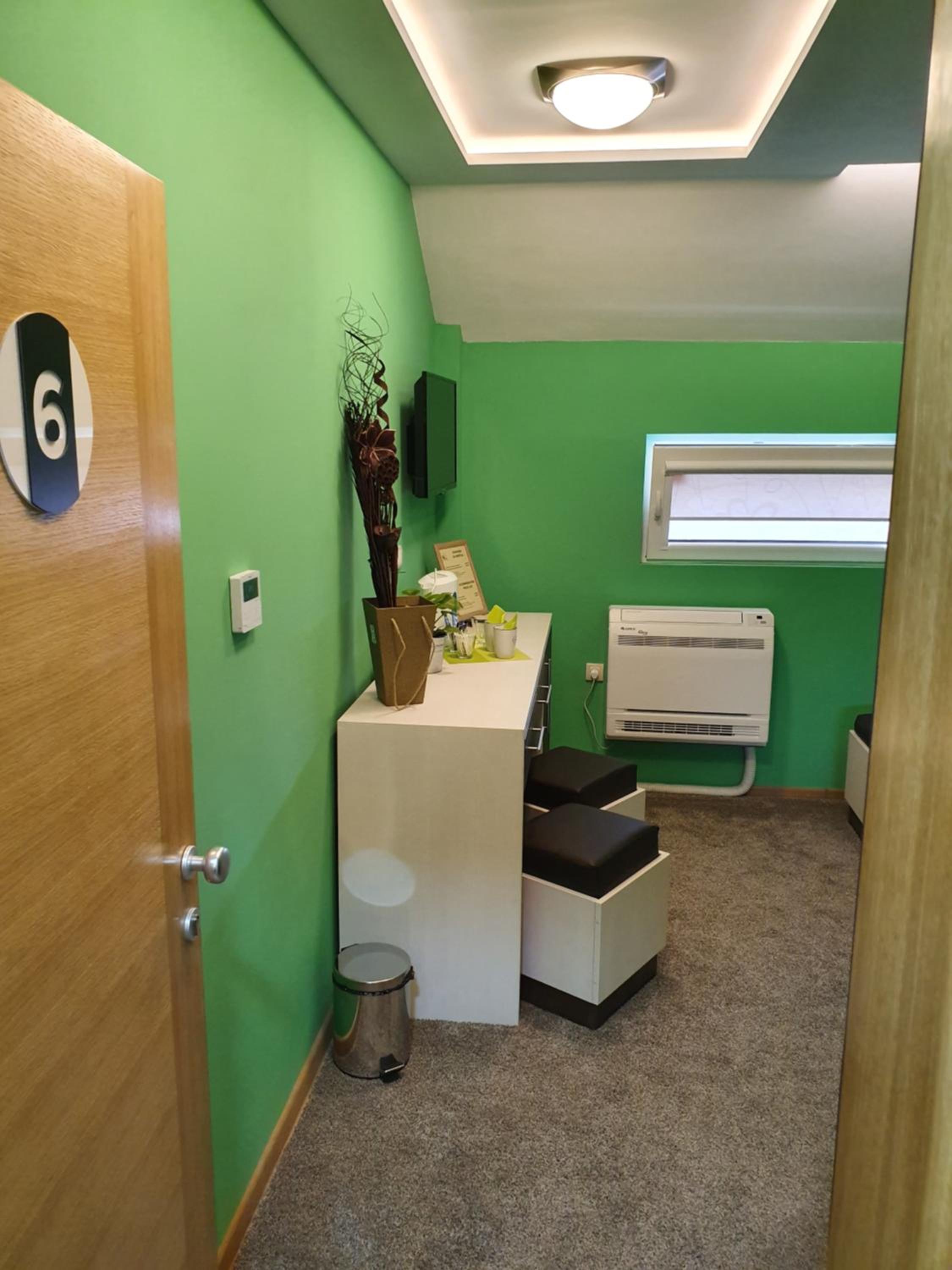 Double or Twin Room with Private Bathroom - Photo 1