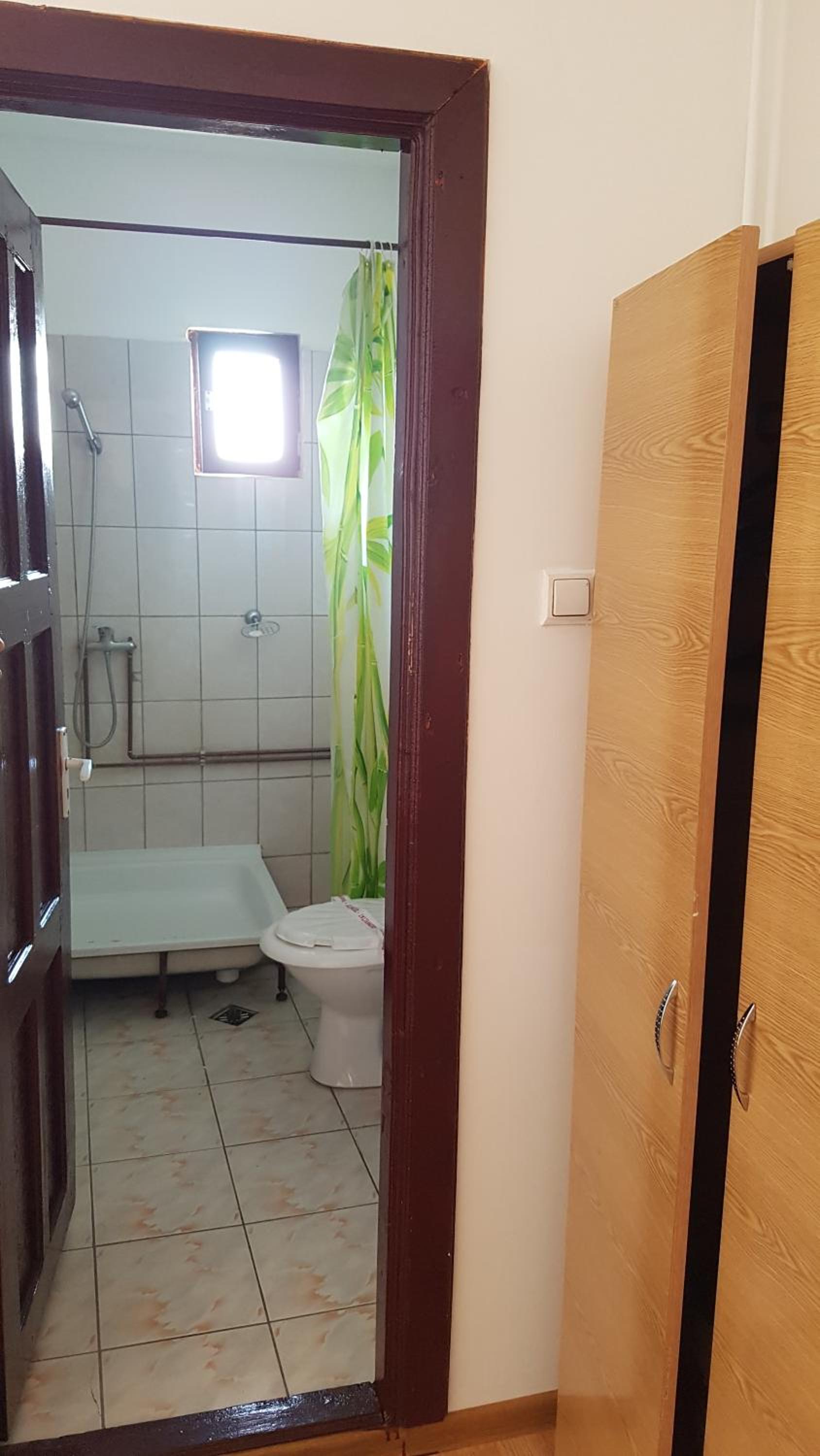 Triple Room with Private Bathroom photo 2