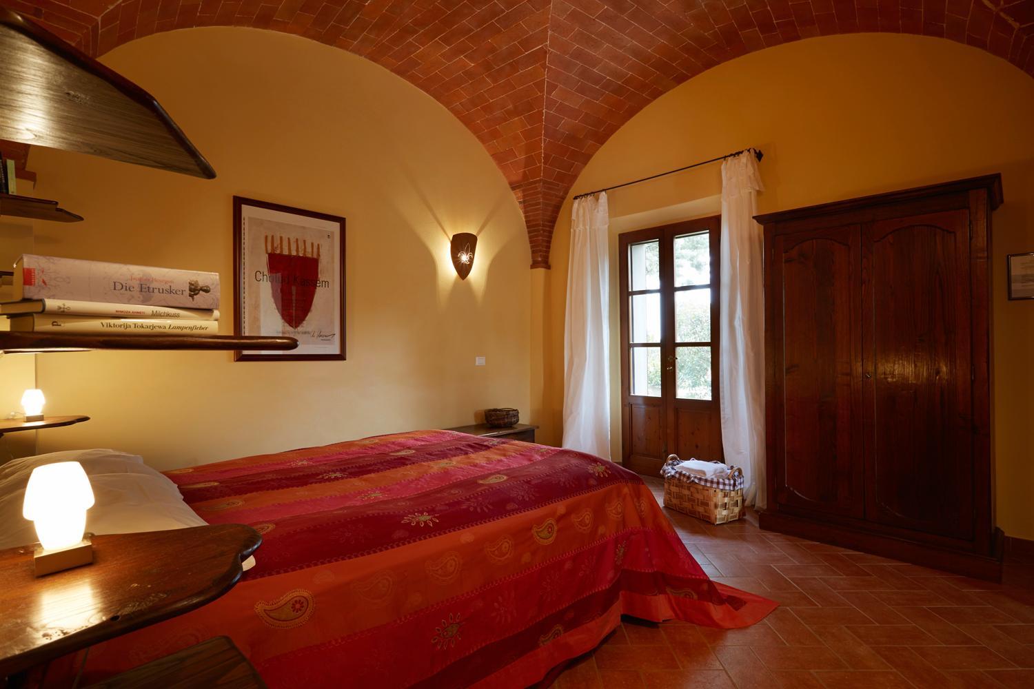 Apartment - Ground Floor photo 2