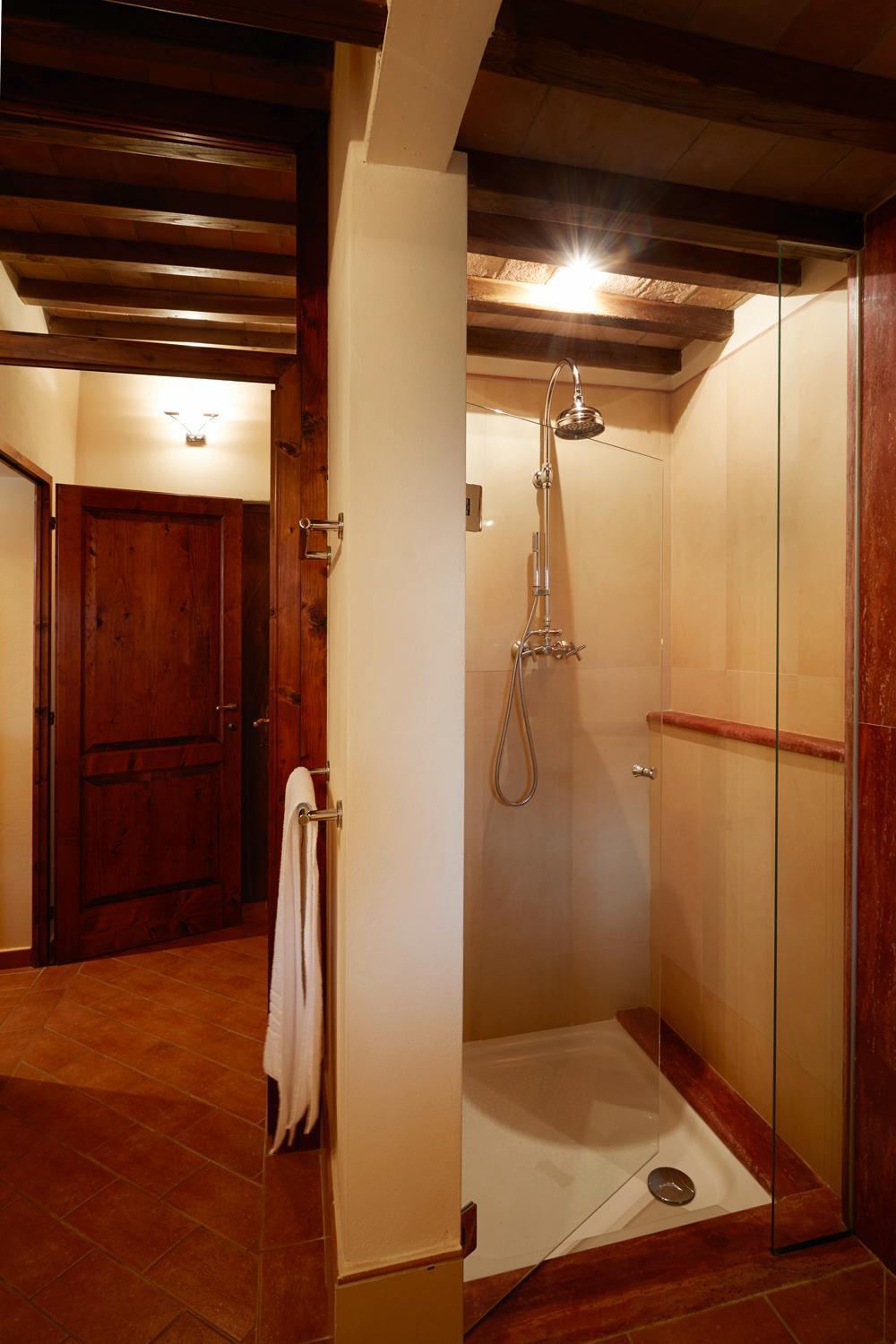 Apartment - Ground Floor photo 3