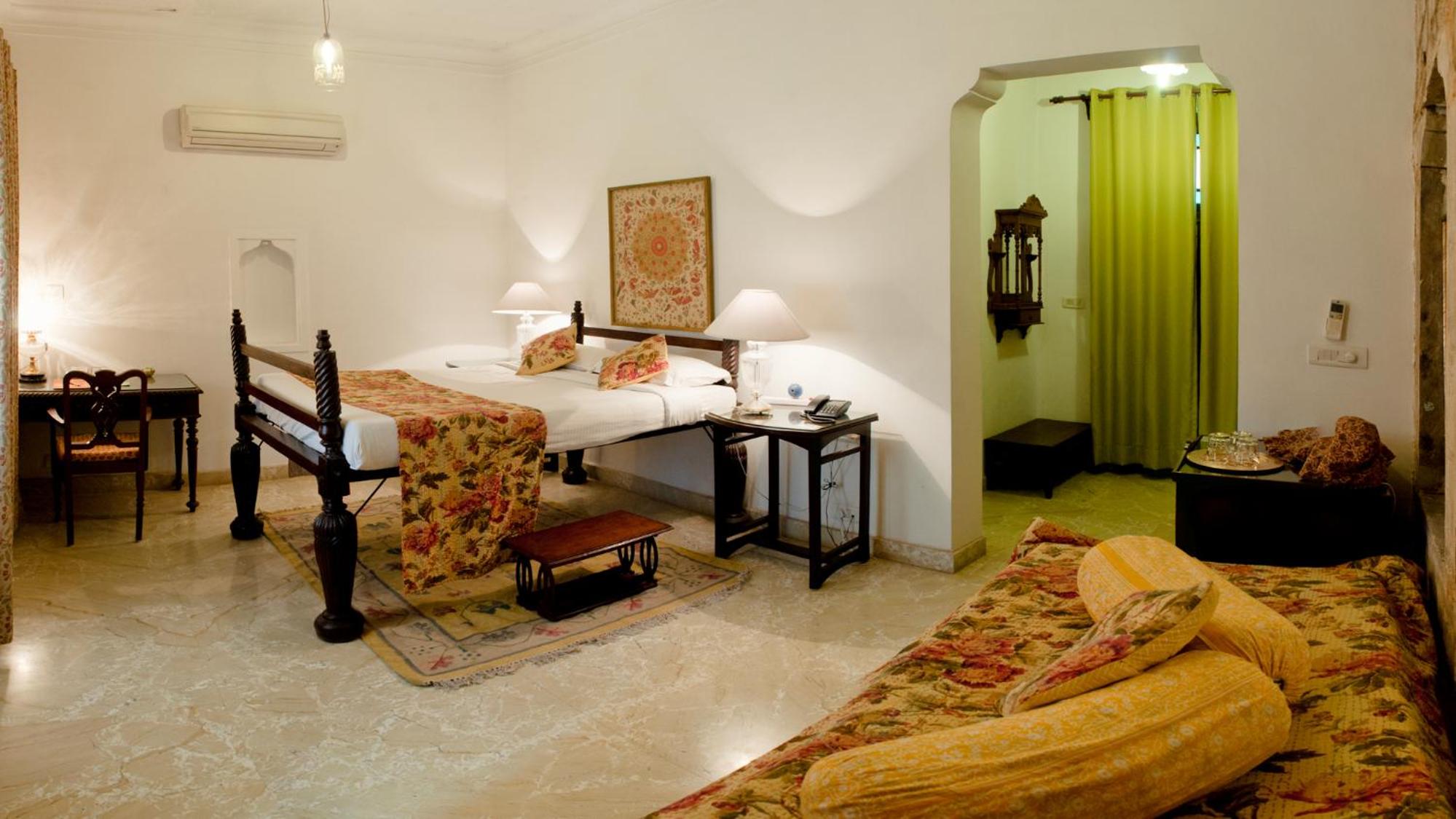 Heritage Old World - Complimentary Evening Tea, 10% off on Laundry Service photo 3