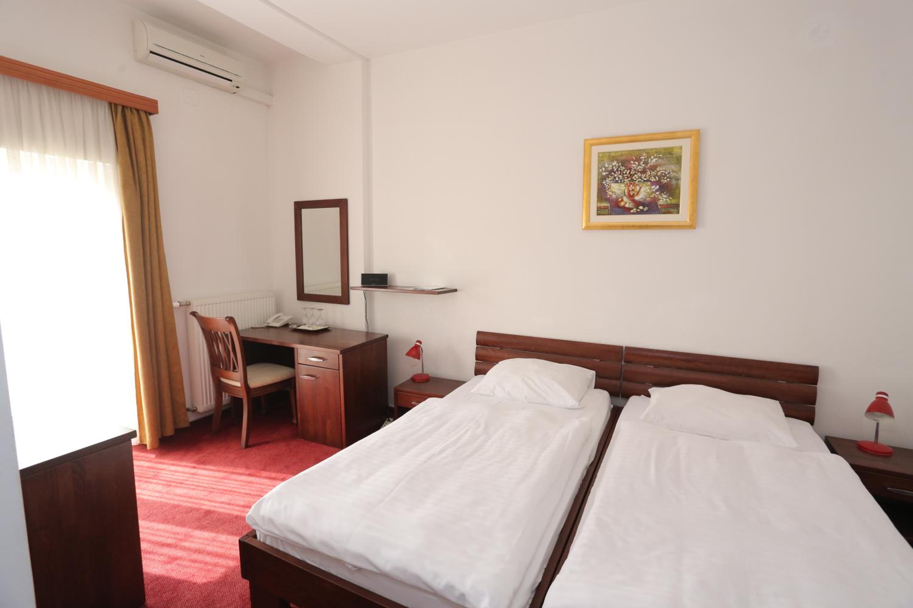 Single Room photo 1