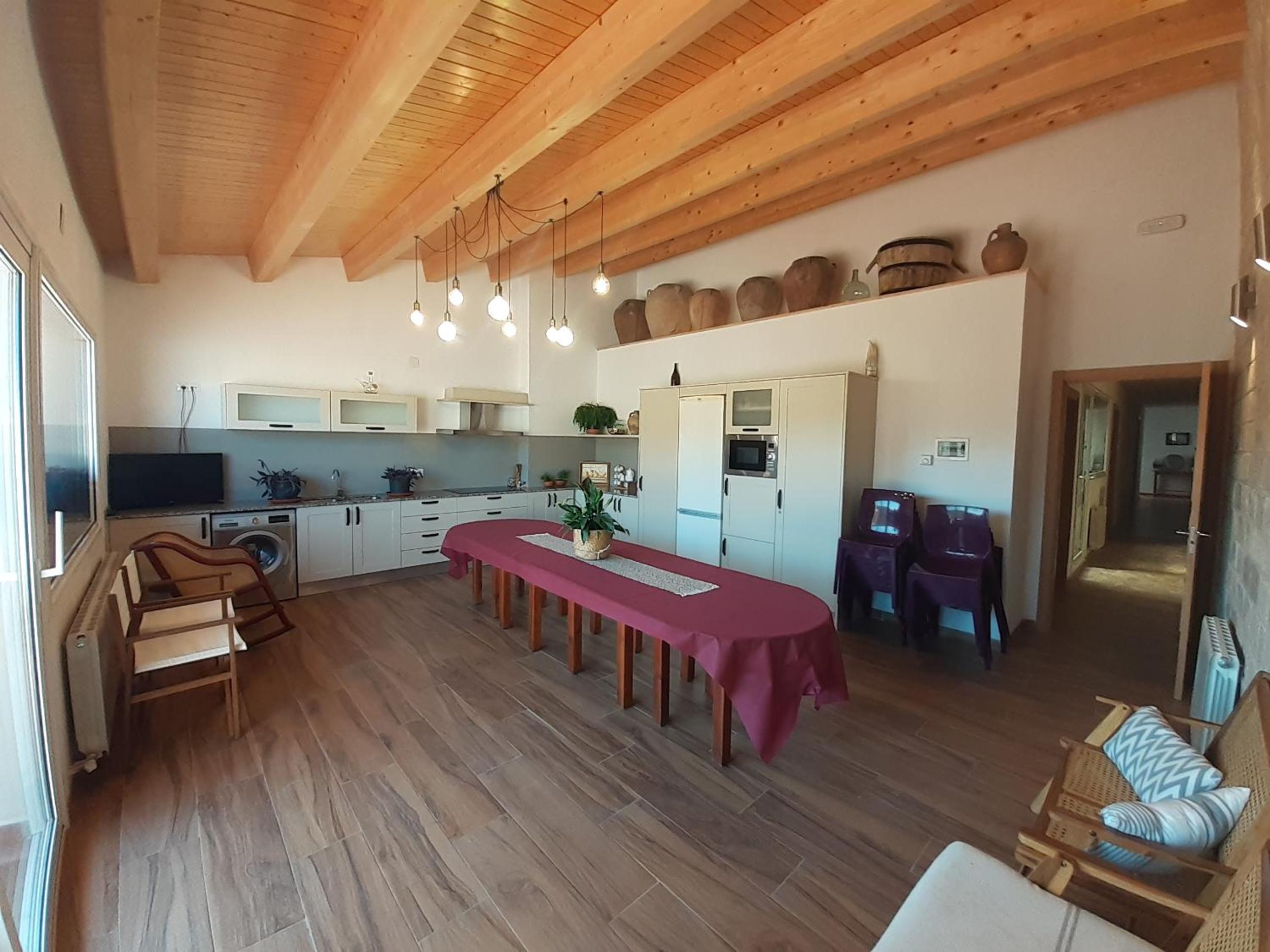 Deluxe Quadruple Room - Photo 7