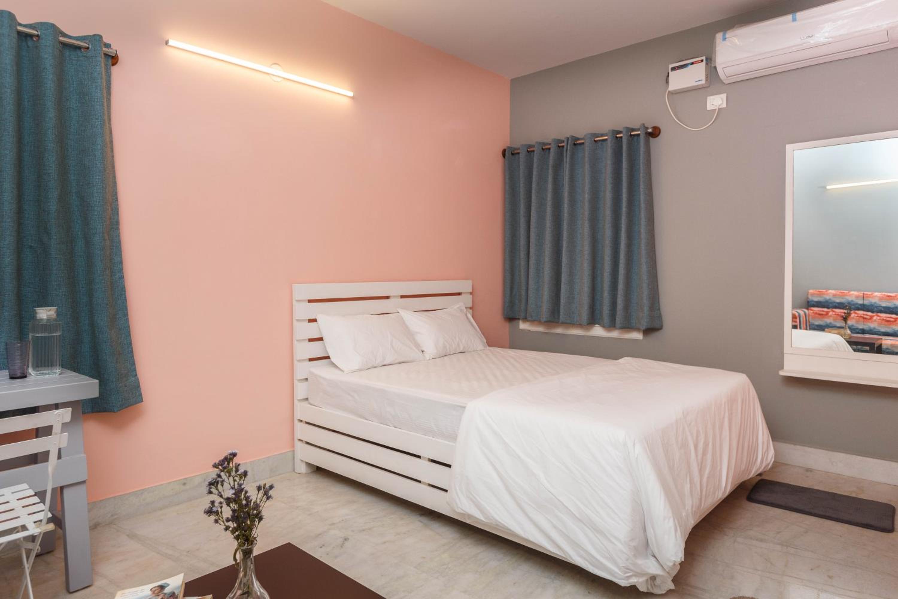 Deluxe Double Room with Shower photo 1
