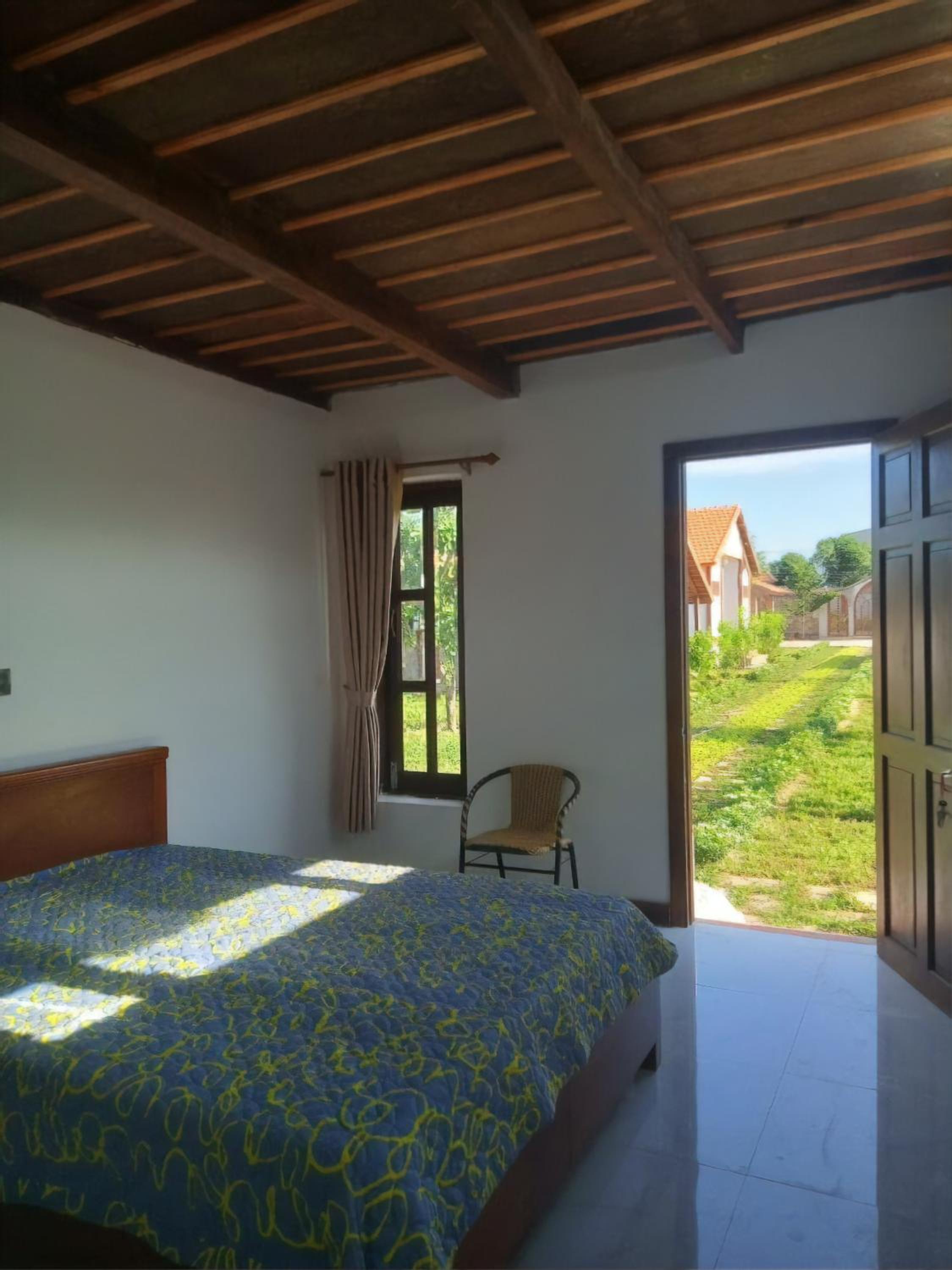 King Room with Garden View