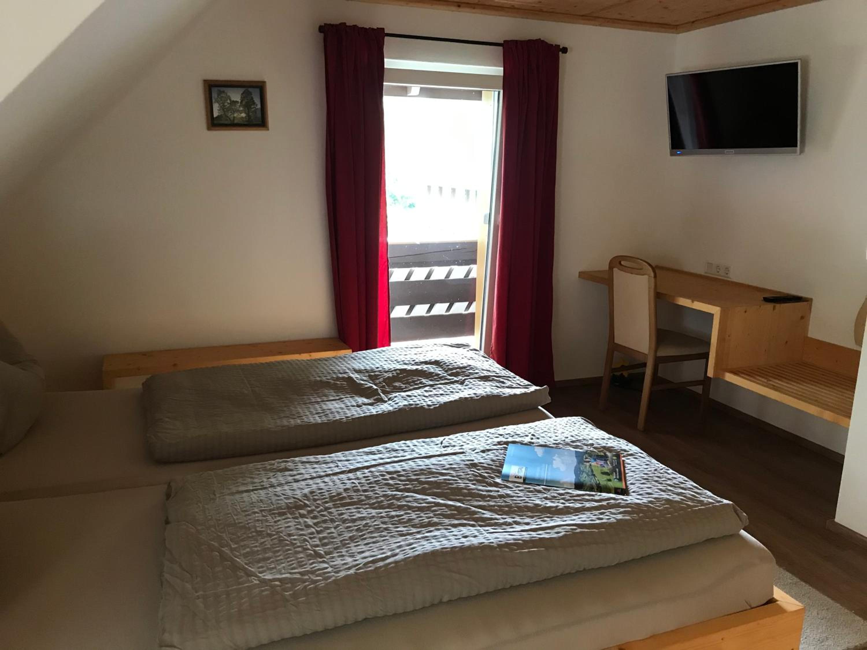 Double Room with Balcony photo 3