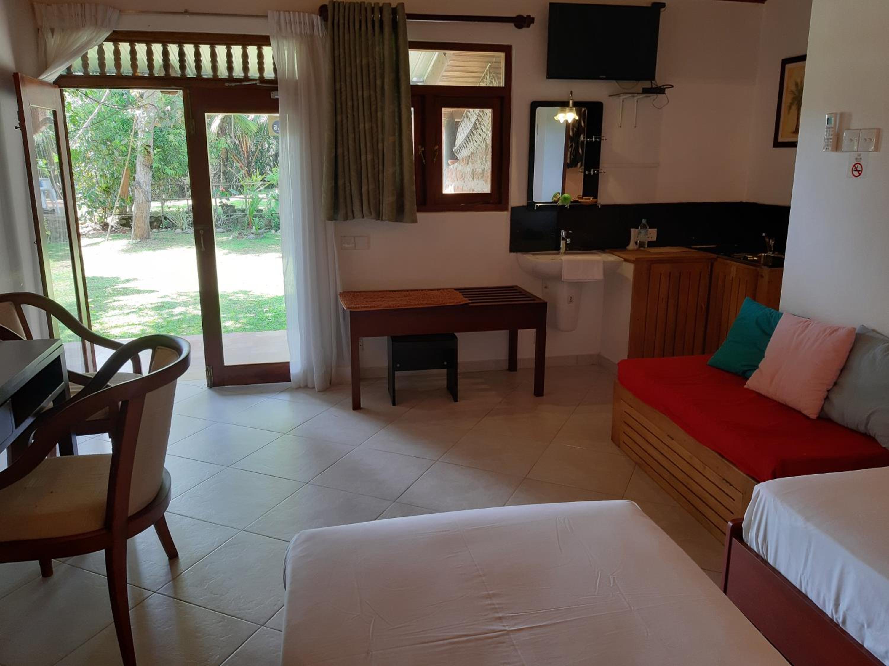 Family Bungalow photo 2