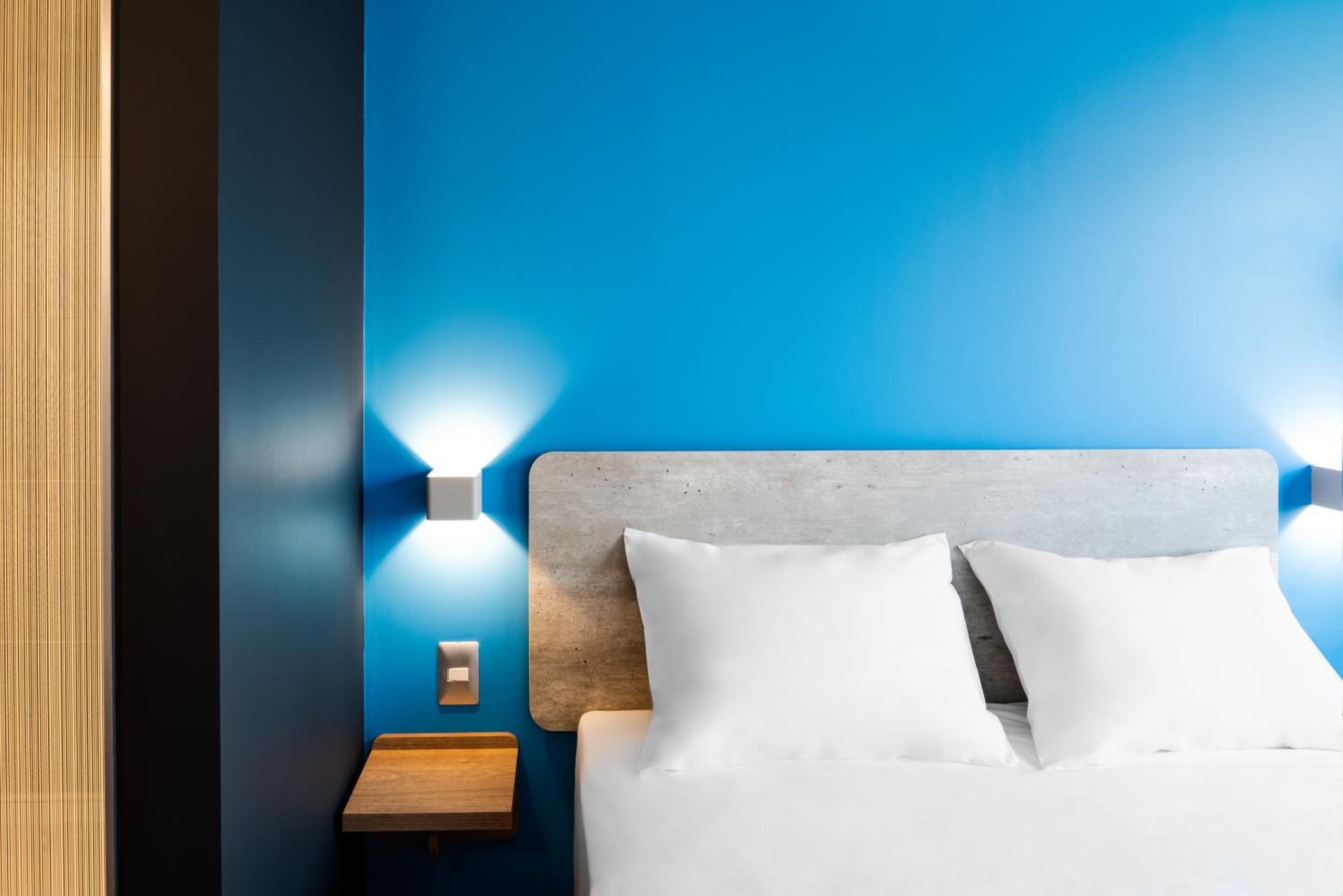 Standard Double Room - Photo 7