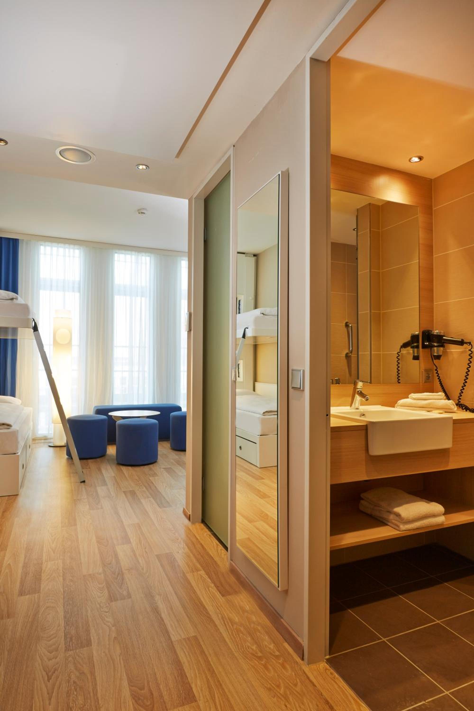 Comfort Quadruple Room - Photo 5