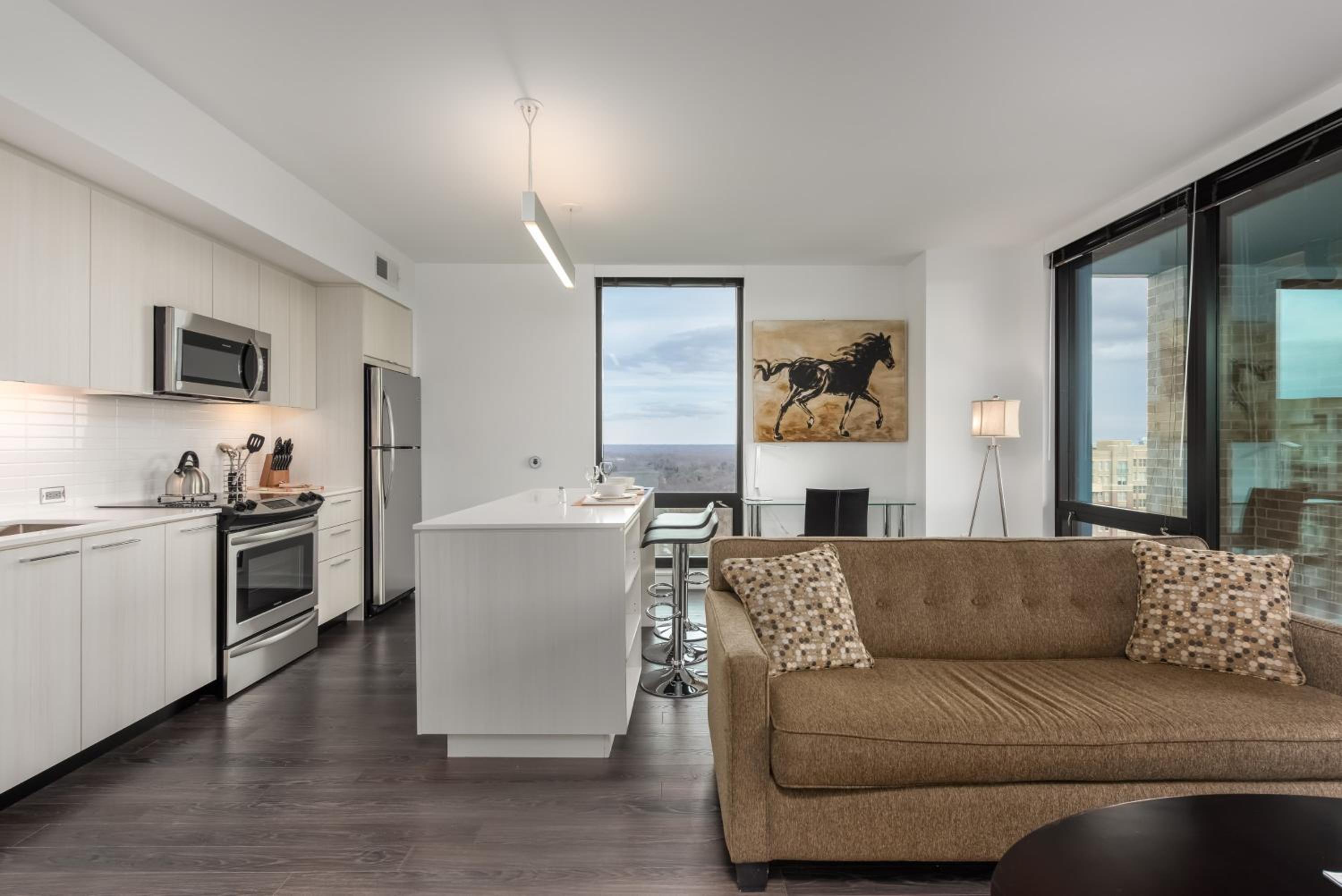 Luxury Three Bedroom Apartment